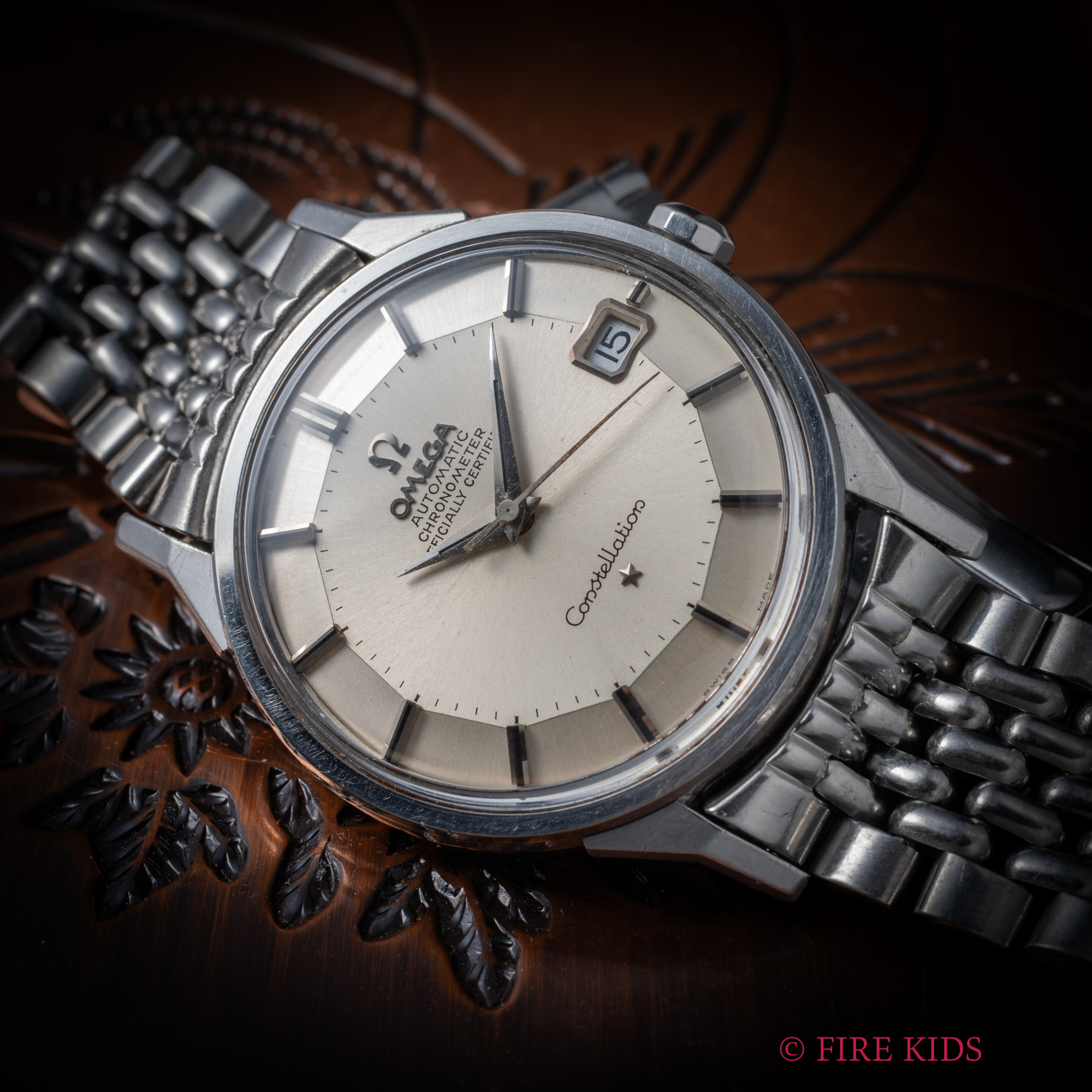 オメガ コンステレーション 12角 1966年製 クロノメーター自動巻 Cal.561 純正ブレスレット