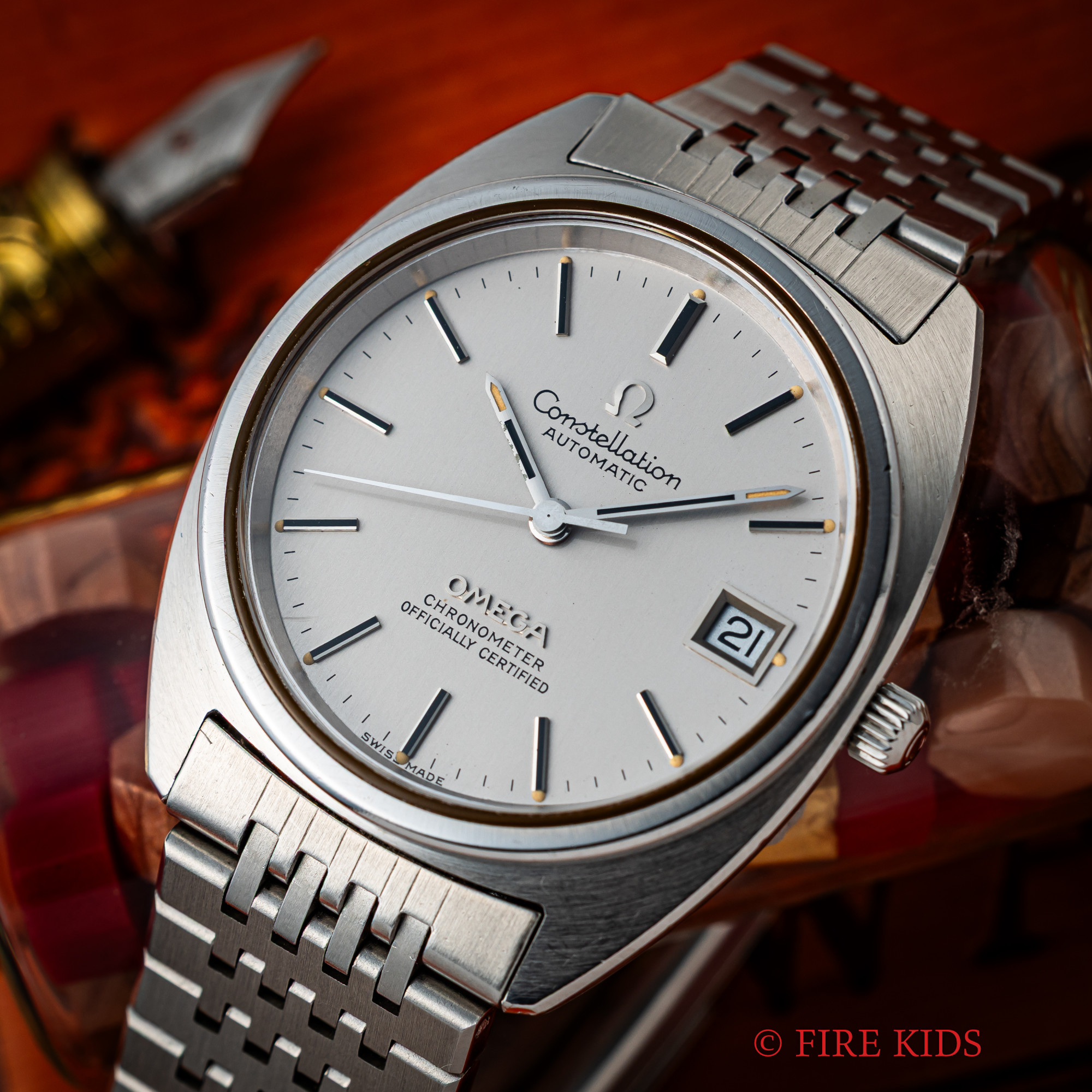 オメガ コンステレーション 1971年製 ジェンタデザイン後期型 ハイビート自動巻クロノメーター 純正ブレス