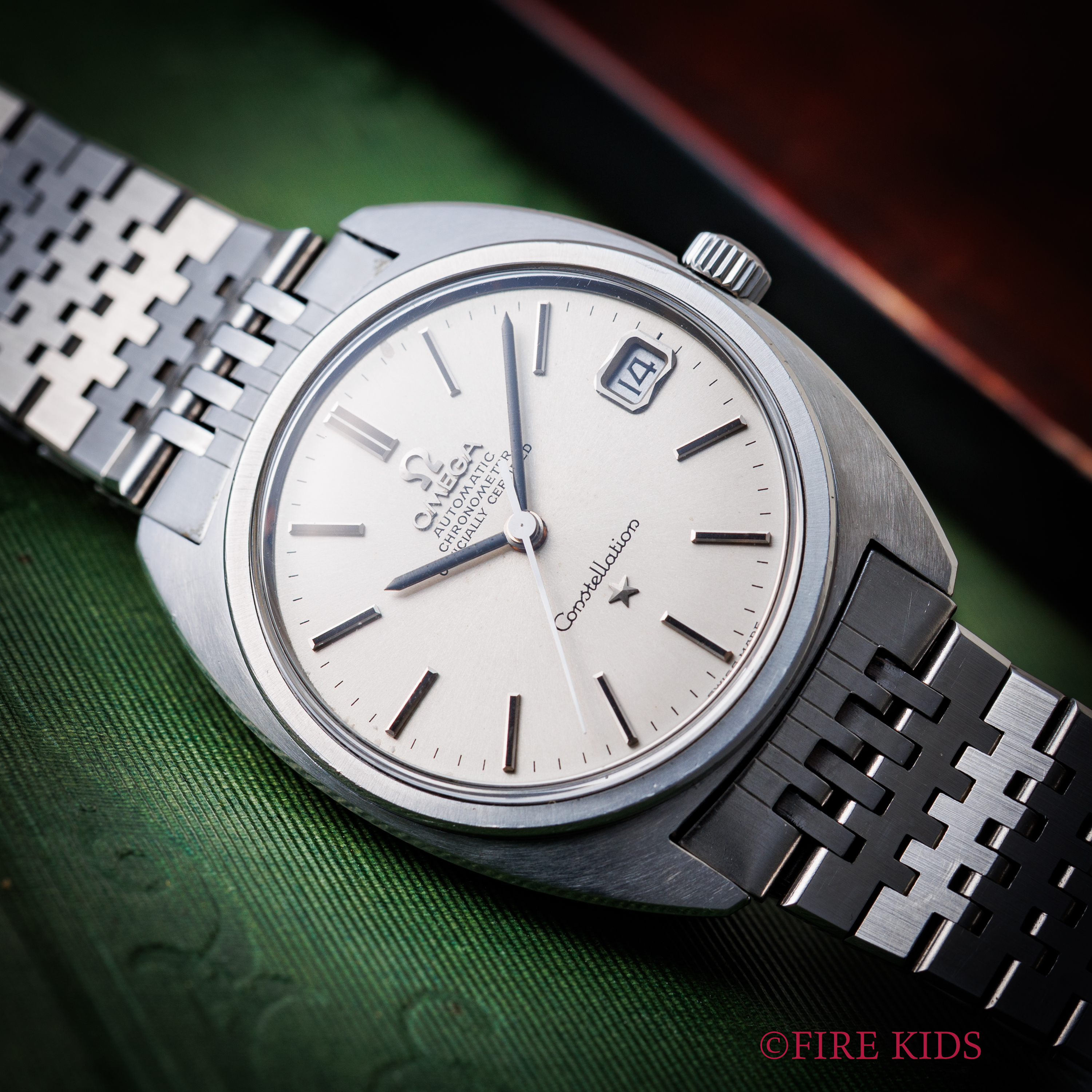 オメガ コンステレーション 1972年製 Ref.168.017SP ジェンタ前期型 クロノメーター自動巻 Cal.564 純正ブレス