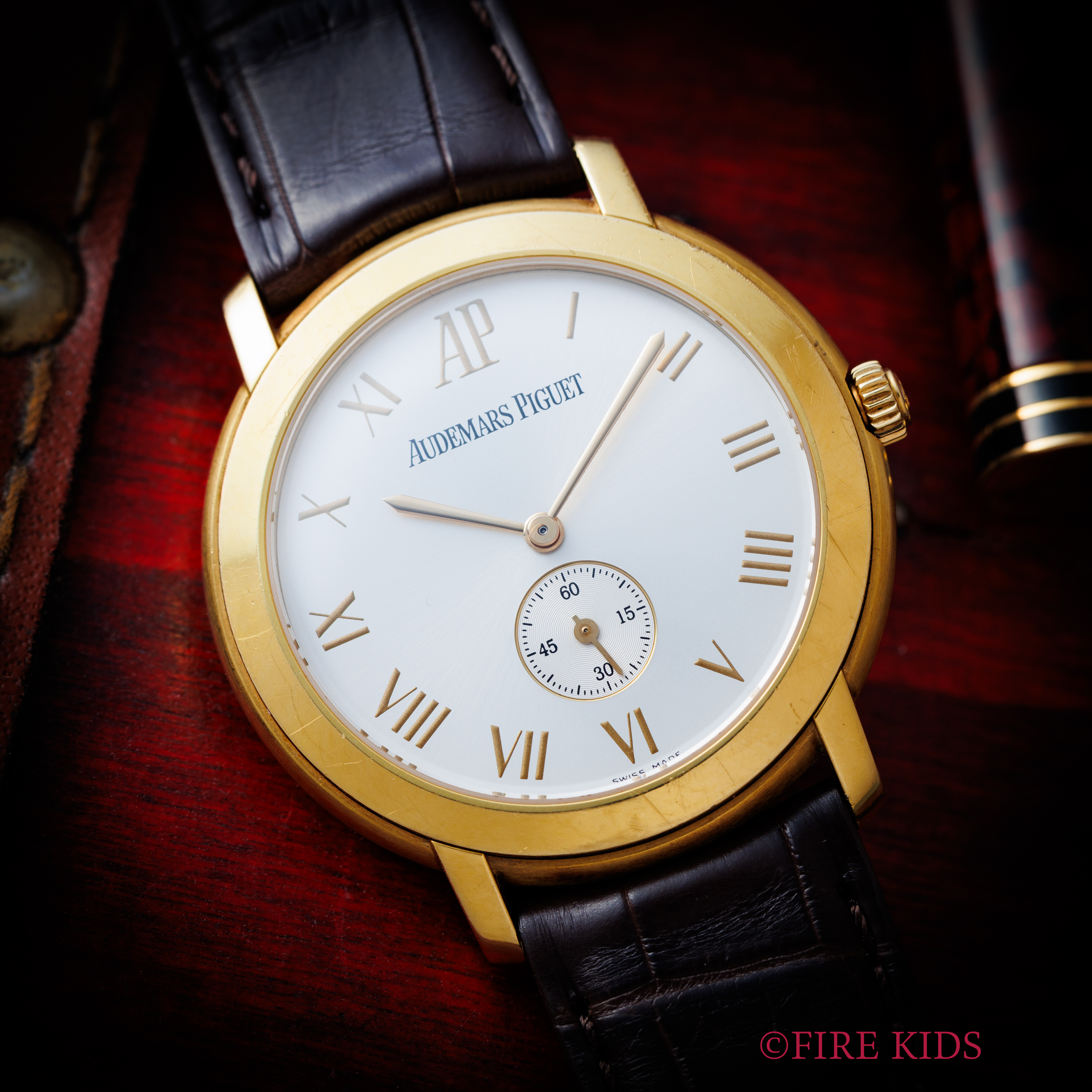 オーデマピゲ ジュールオーデマ アニバーサリーエディション 1990年代製 Ref.15112BA 裏スケ 自動巻き 18金イエローゴールド 純正18金Dバックル 修理保証書