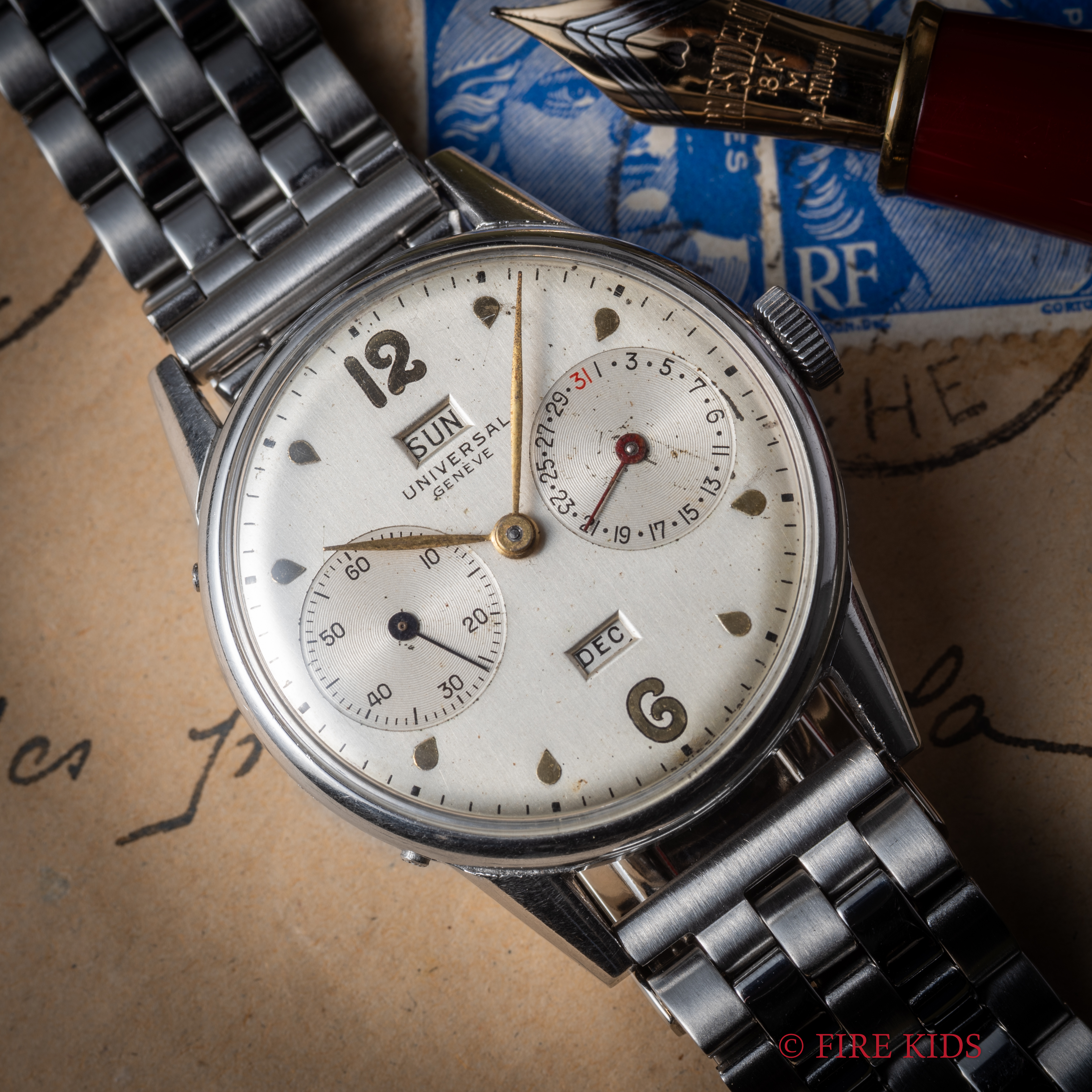ユニバーサル・ジュネーブ トリプルカレンダー 1940年代製 手巻 Cal.291 オリジナルダイヤル 社外ブレス