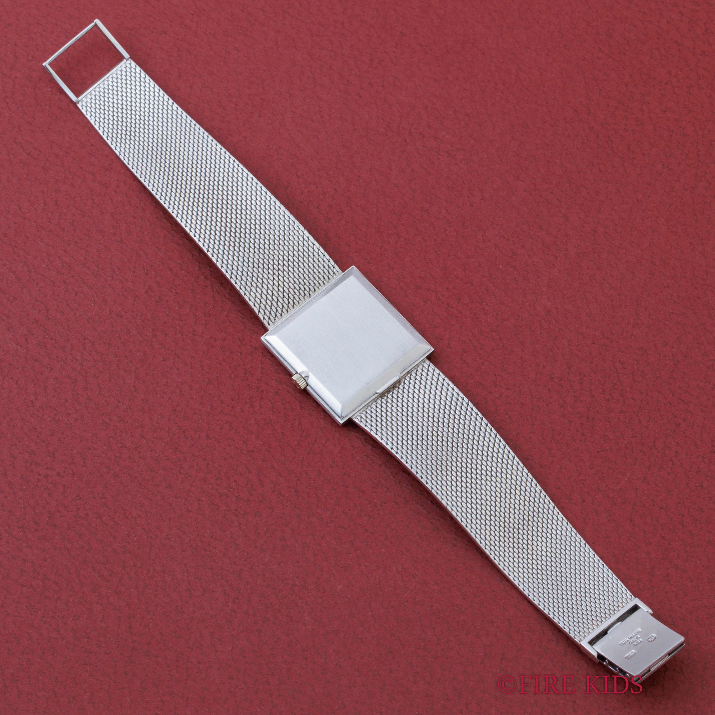 FIREKIDS｜ファイアーキッズ / パテック・フィリップ ゴンドーロ