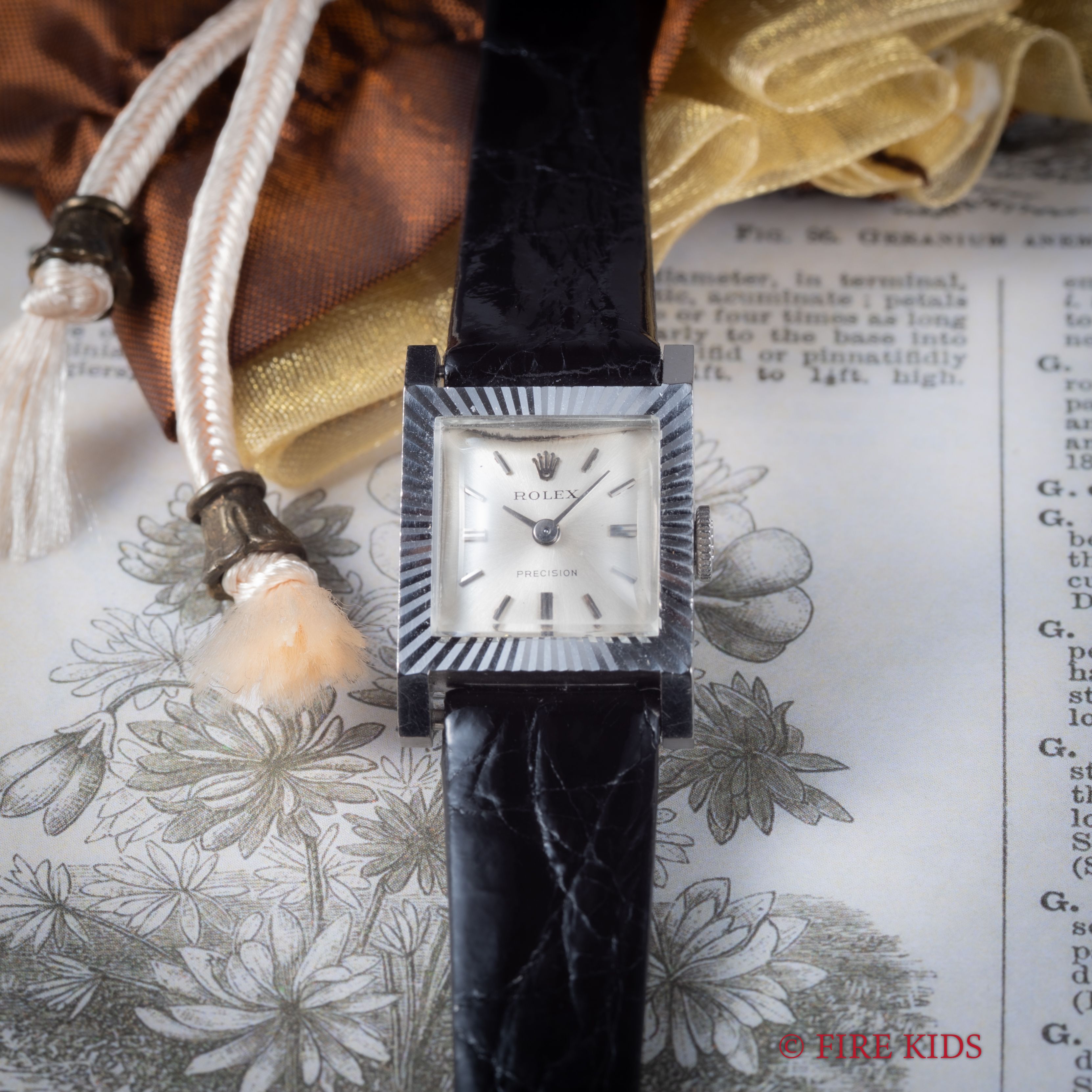 ロレックス レディース Ref.2157 Cal.1400 18金ホワイトゴールド 手巻き スクエアケース シルバーダイヤル 1965年製