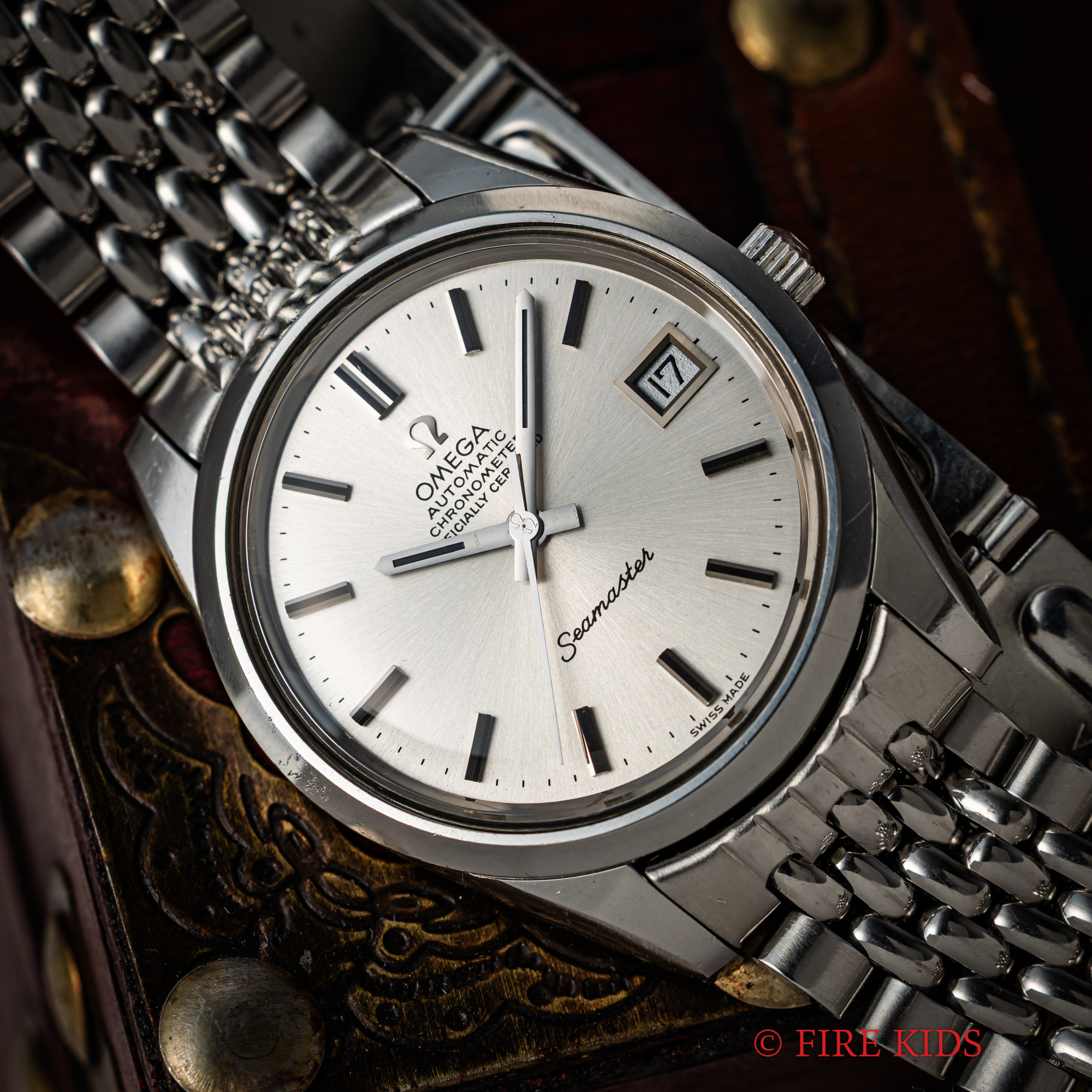 オメガ シーマスター クロノメーター 純正ブレス付き 1973年製 ハイビート8振動自動巻き Cal.1011