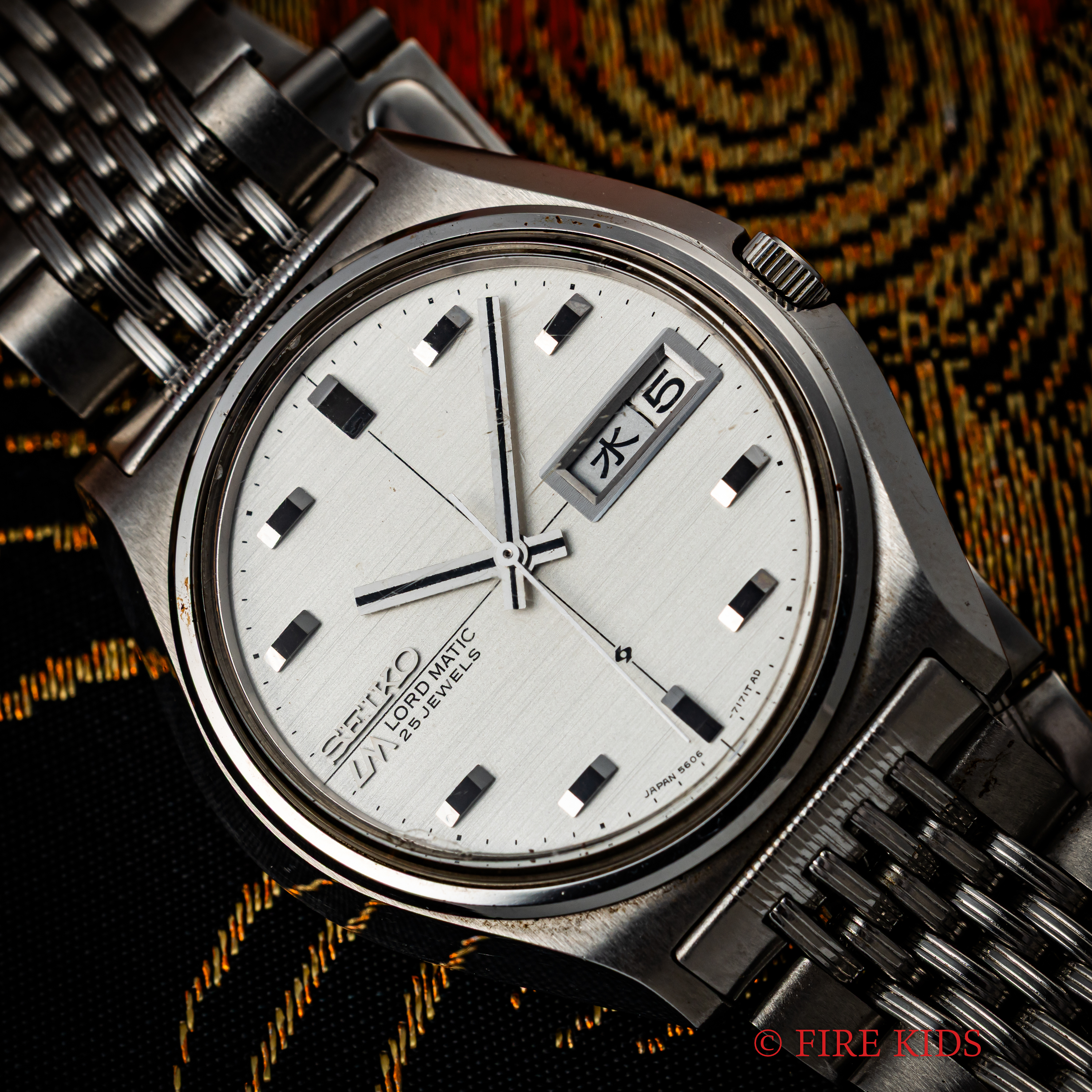 セイコー ロードマチック LM クロスライン デイデイト 1969年製 純正ブレス付き Cal.5606 シルバーダイヤル