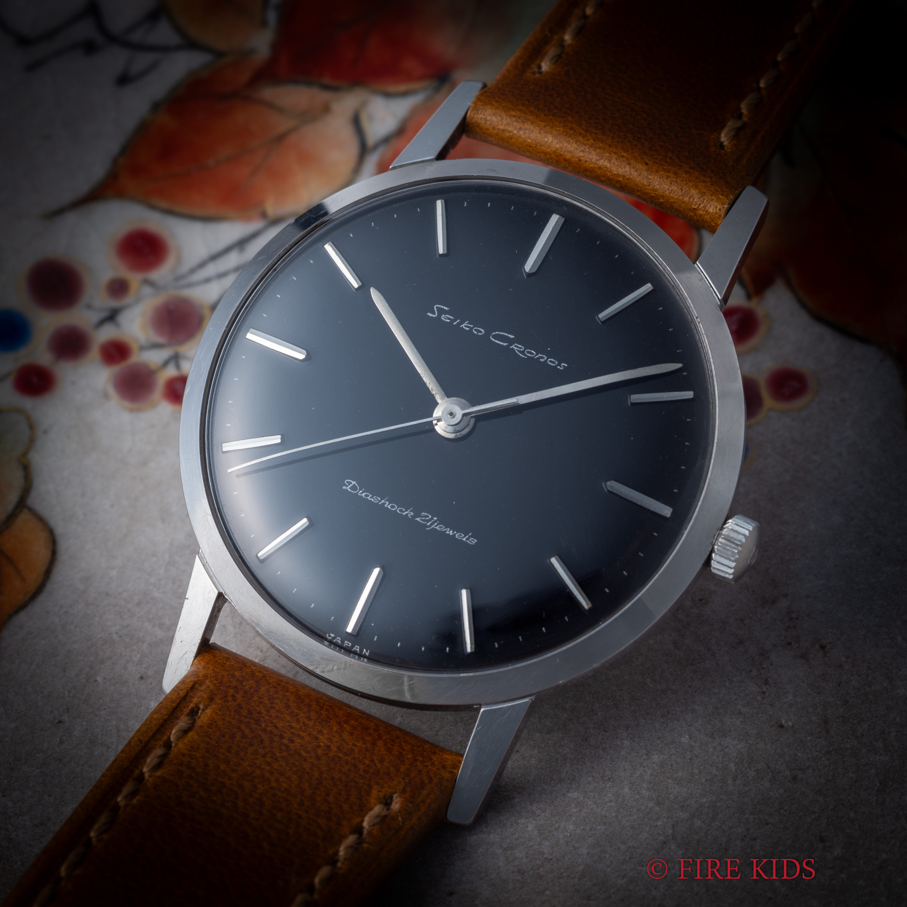 FIREKIDS｜ファイアーキッズ / セイコー クロノス 1959年製 黒文字盤