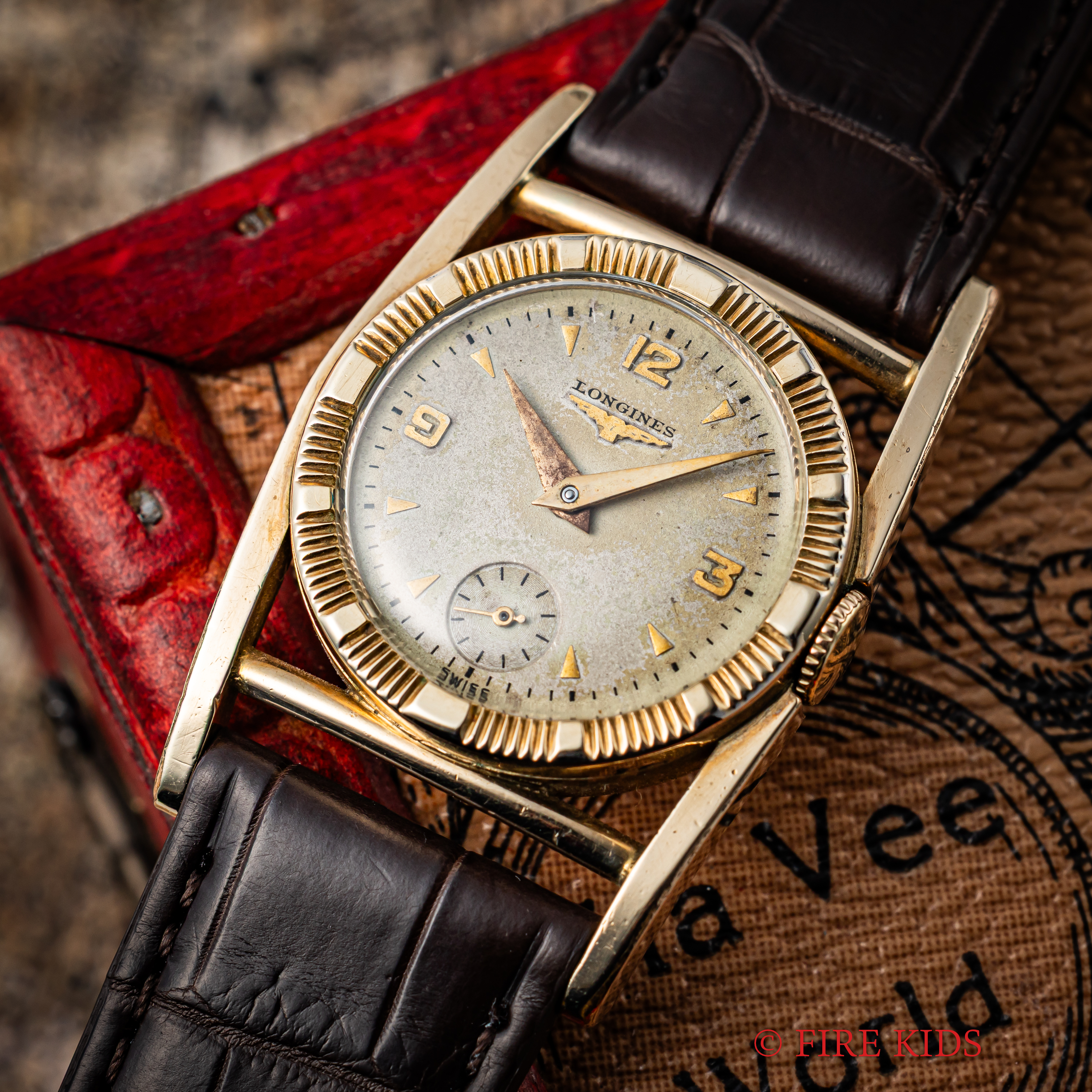 ロンジン ユニークラグ 1950年製 14金張り スモールセコンド 飛びアラビア