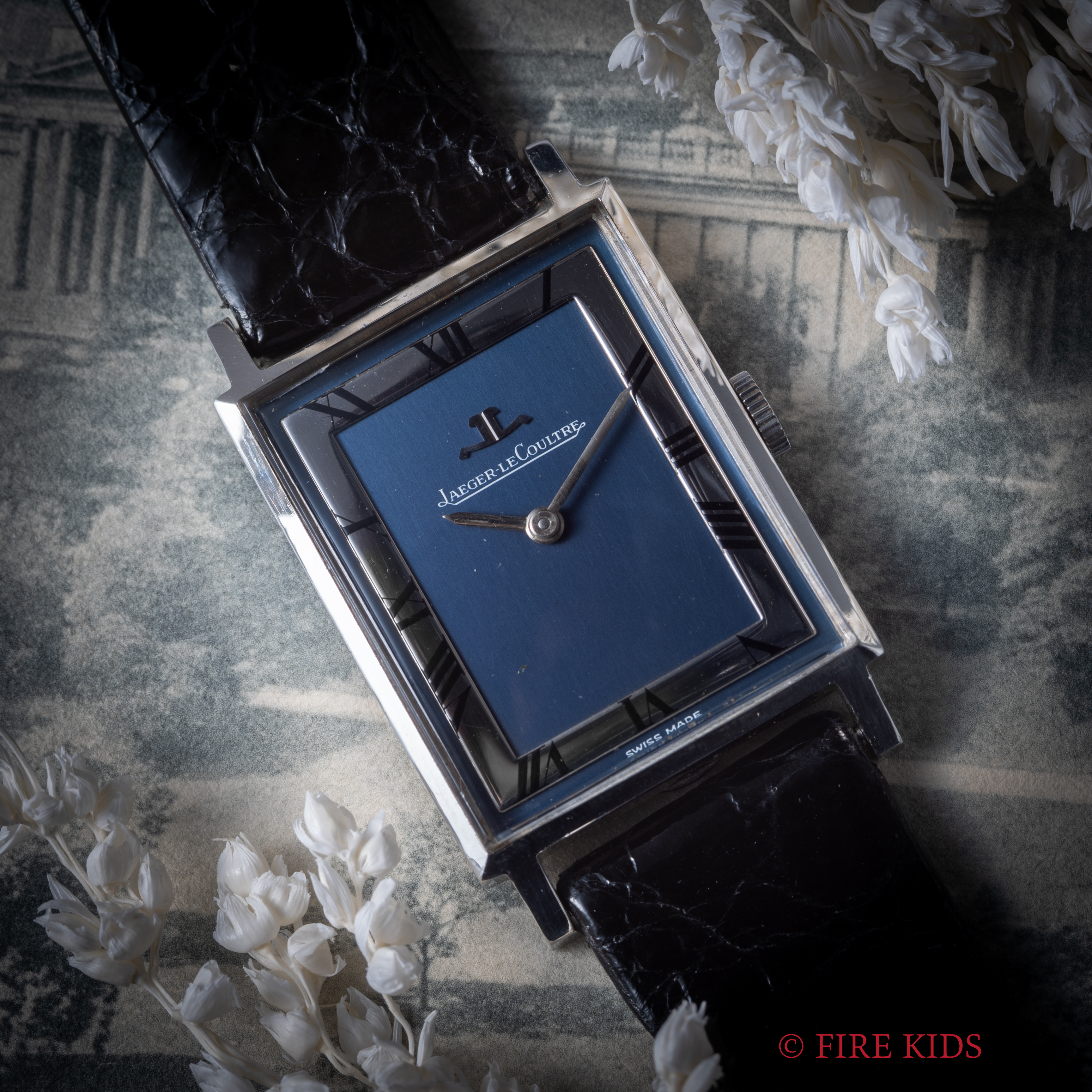 ジャガールクルト ボーグ 1970年代 レクタンギュラーケース ブルーツートンダイヤル 手巻 cal.818/2 純正尾錠