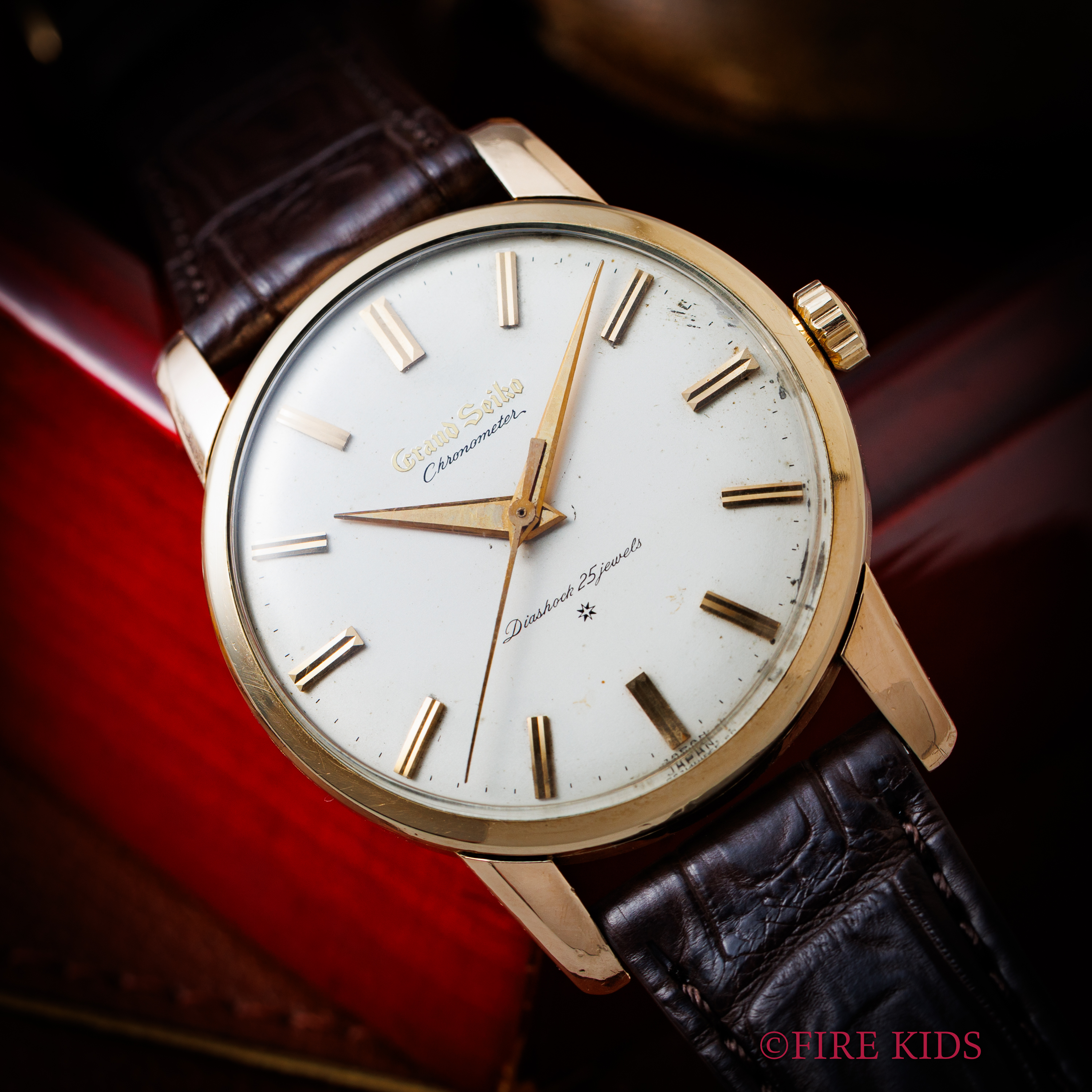 グランドセイコー1st 1963年製 Ref.J14070 GS アップライトロゴ 箱付き