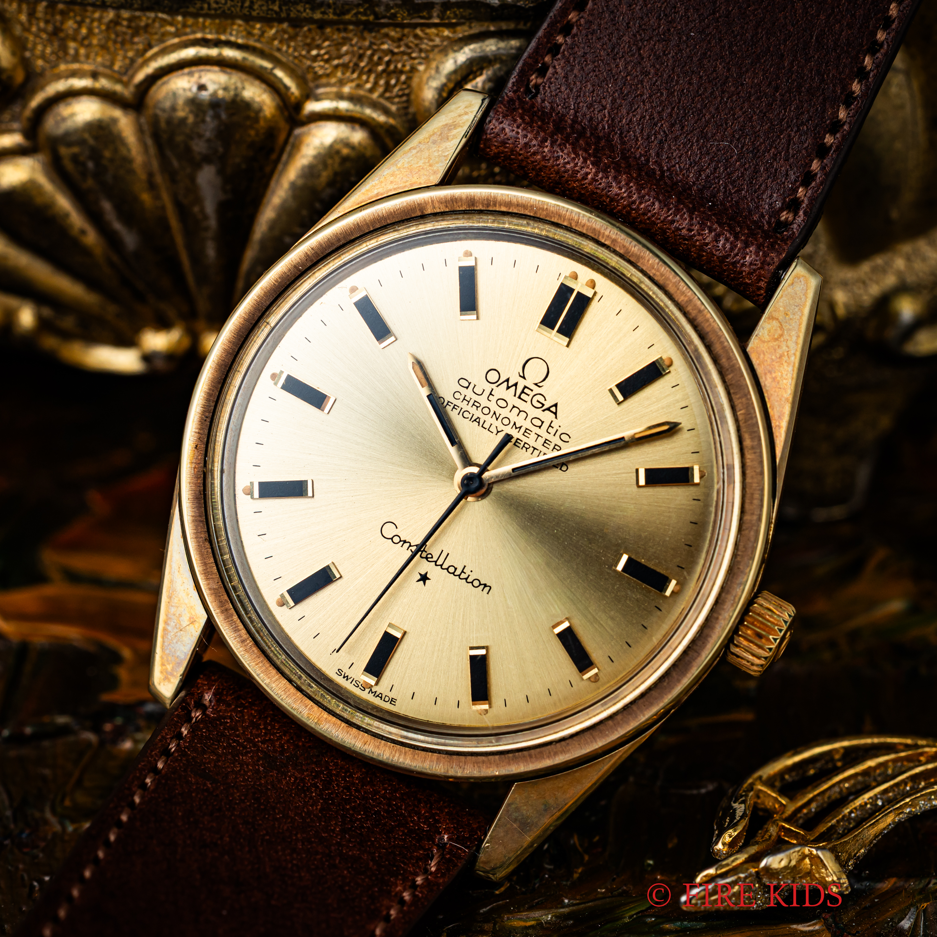 オメガ コンステレーション 1973年製 Cal.712 トップゴールド/ステンバック Ref.167.021 薄型自動巻きクロノメーター