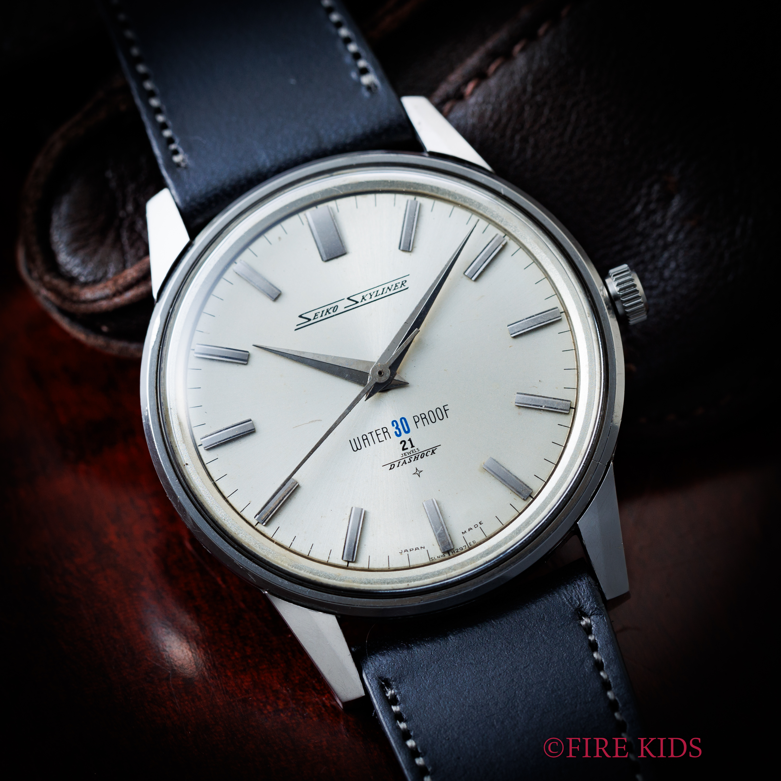 セイコー スカイライナー Ref.14092E Cal.402 薄型手巻き 1963年製 ステンレスケース ドーフィンハンド ウォータープルーフ タツノオトシゴ