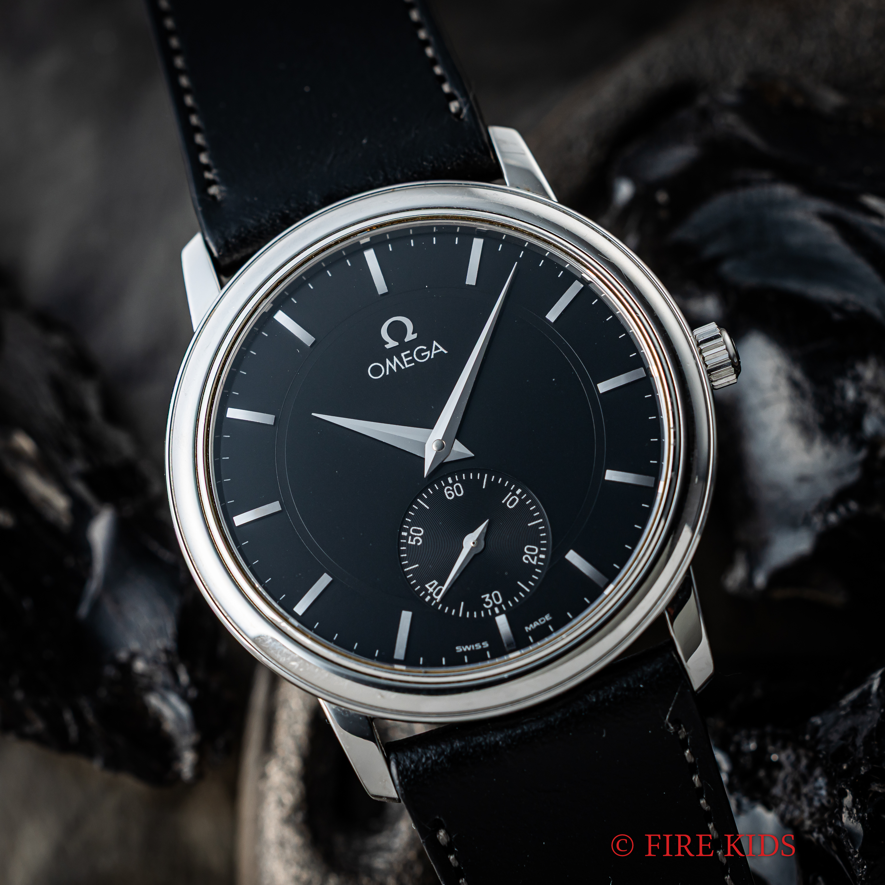 オメガ デ・ヴィル プレステージ 1998年製 スモールセコンド手巻 Cal.651 ブラックダイヤル