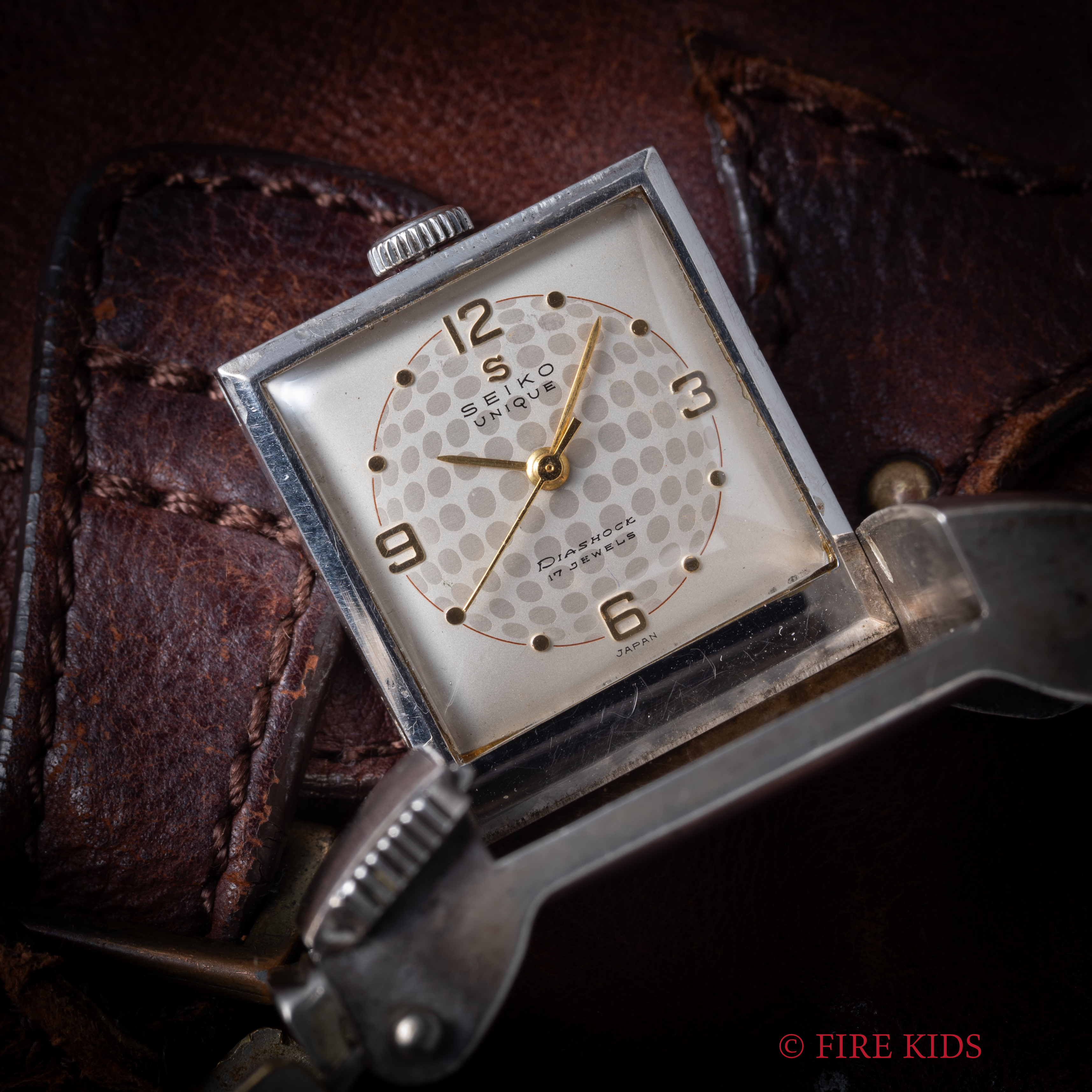 セイコー ユニーク バックル時計 銀無垢ケース ゴルフボール文字盤 1950年代製 手巻き