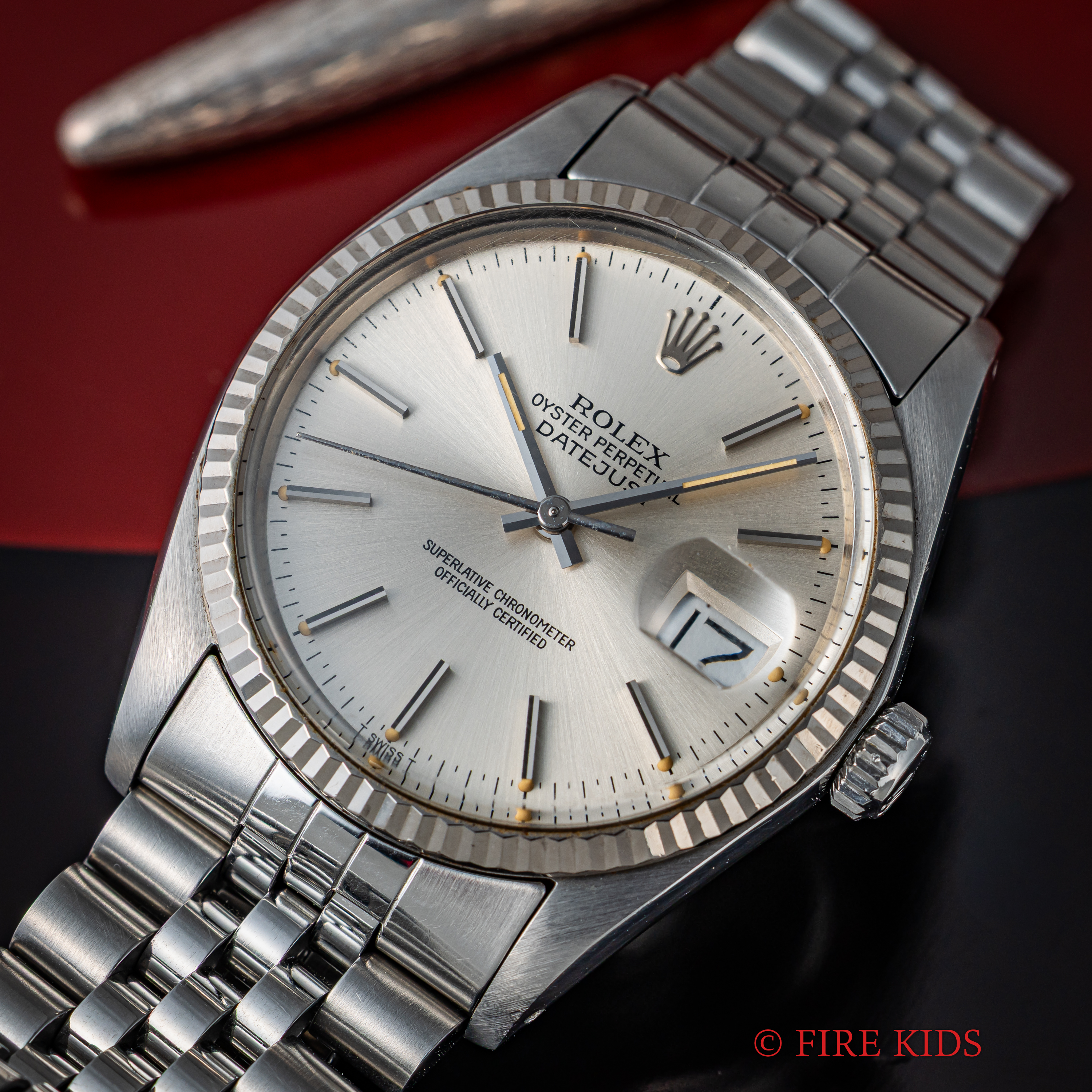 ロレックス デイトジャスト Ref.16014 1984年製 自動巻き WGベゼル シルバーダイヤル Cal.3035 純正ジュビリーブレス