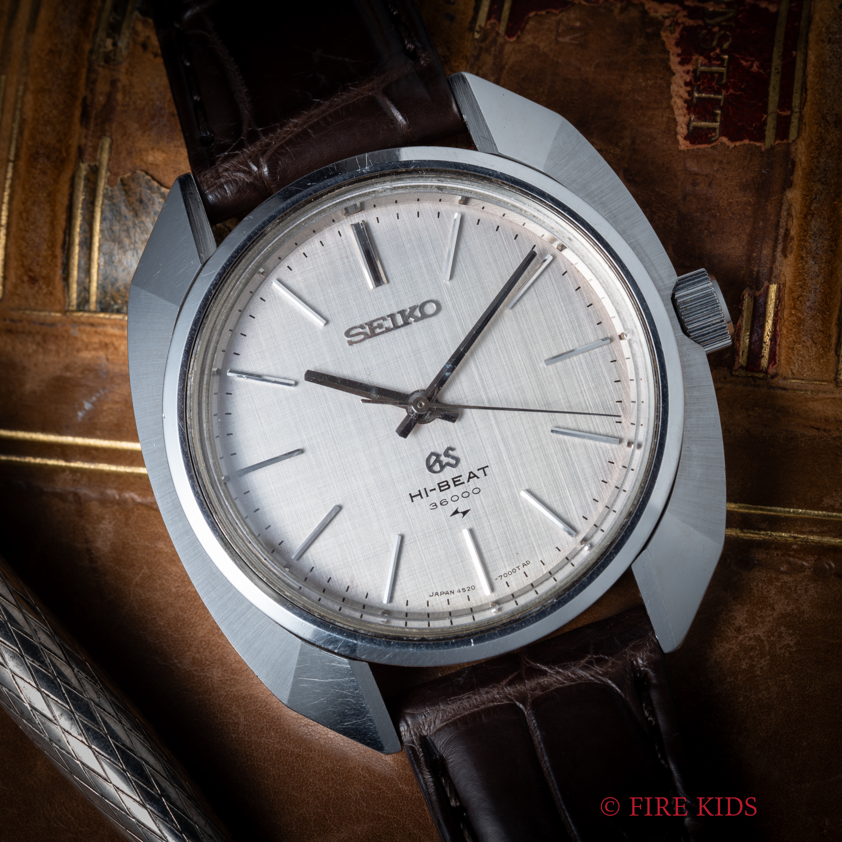 セイコー グランドセイコー 45GS オクタゴン 10振動手巻き ハイビート 1969年製 リネンダイヤル Ref.4520-7000 亀戸(第二精工舎)製 ノンデイト