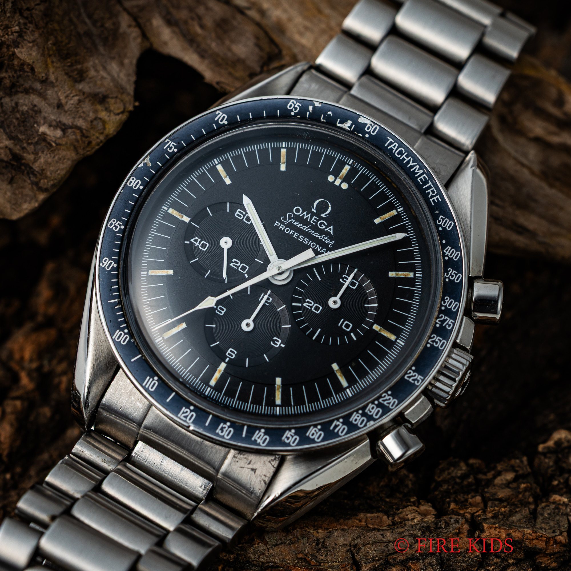 オメガ スピードマスタープロフェッショナル 5th 220タキ希少ベゼル Cal.861 手巻き アーカイブ付き 純正ブレス 1970年製