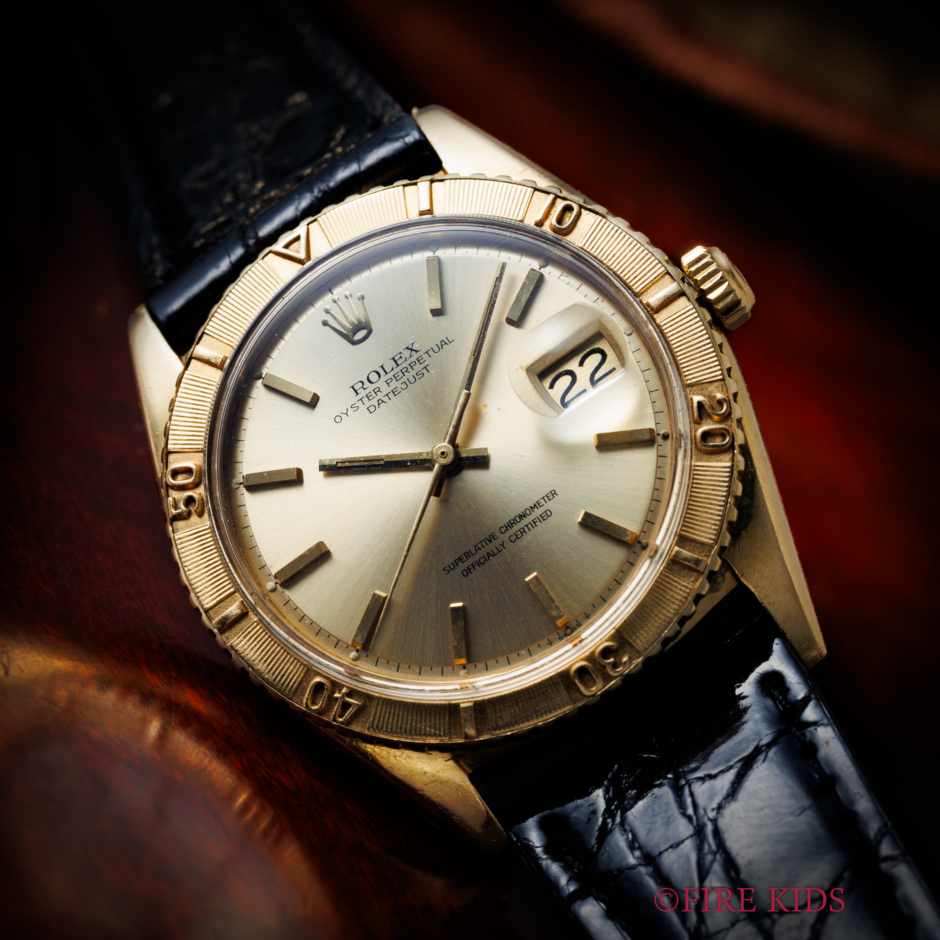 ロレックス 18金無垢サンダーバード 1965年製 Ref.1625 Cal.1570 自動巻きクロノメーター 回転ベゼル シャンパンダイヤル