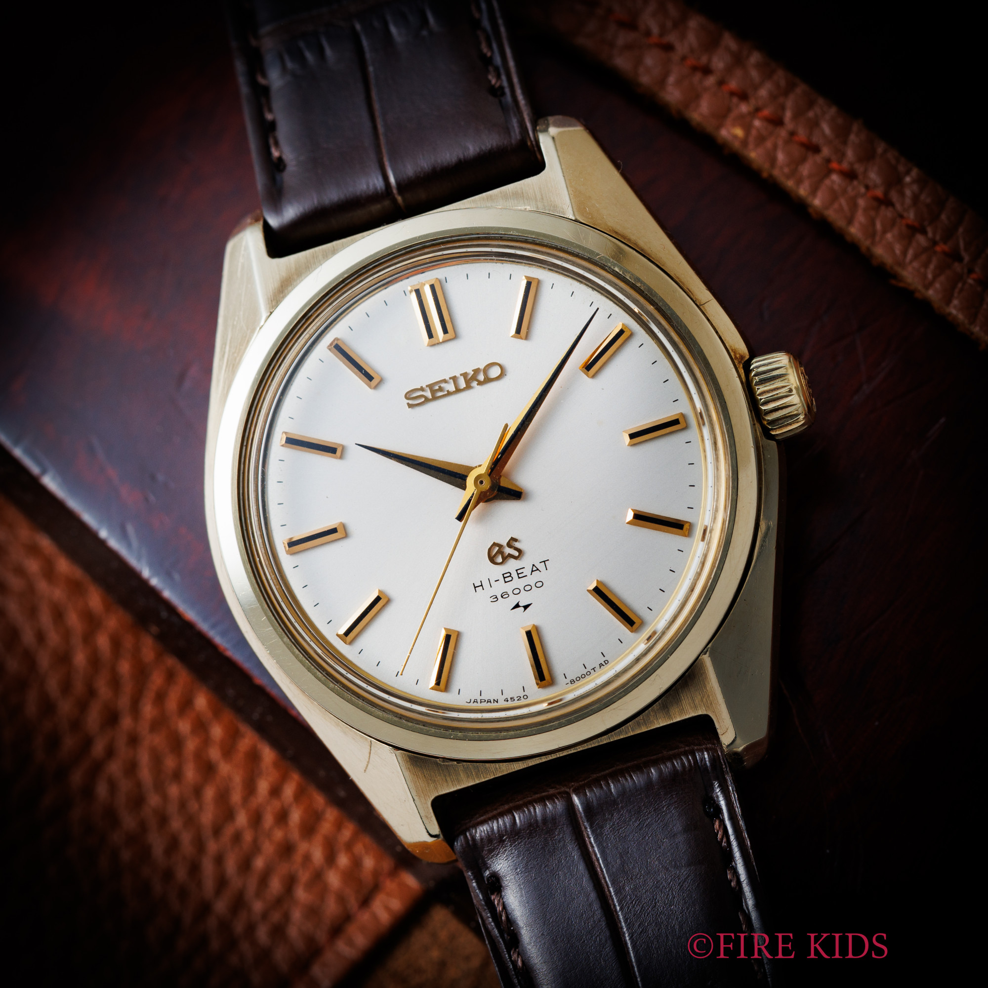 セイコー　グランドセイコー 45GS Ref.4520-8000 1969年製　キャップゴールド