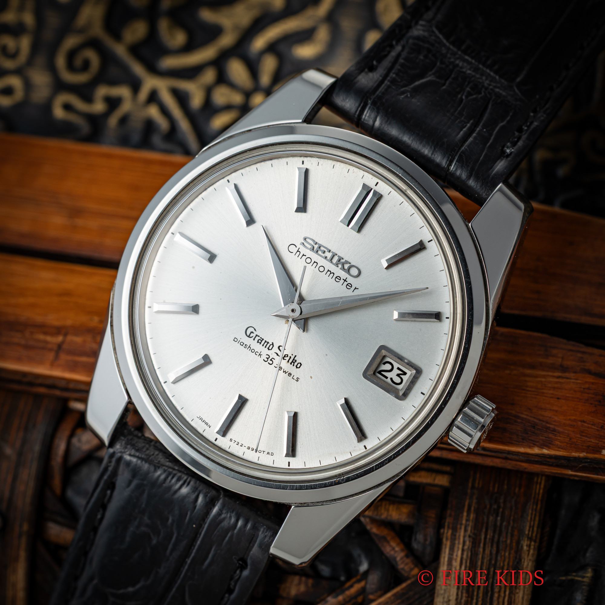 グランドセイコー セカンドモデル前期型 1965年製 セルフデーター 5722‐9990 手巻 Cal.5722A 獅子メダル