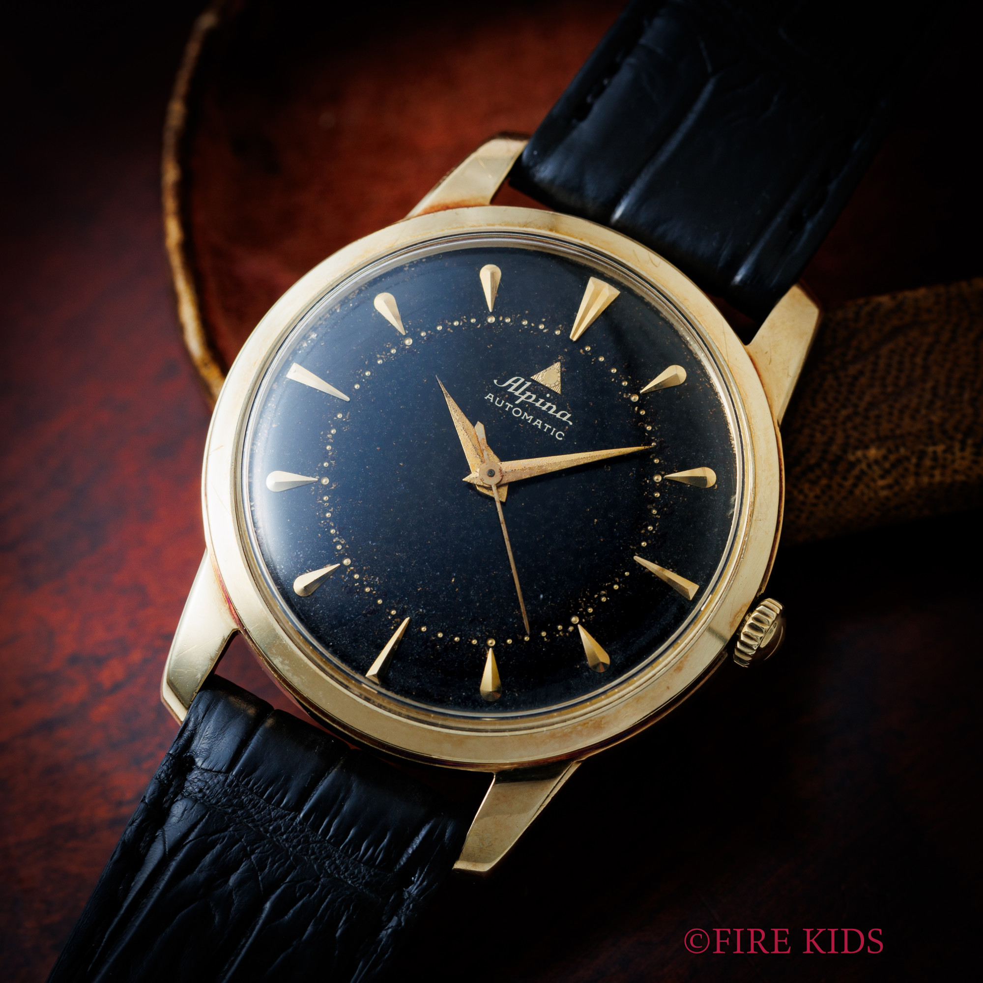 アルピナ 14金無垢ケース バンパーオートマチック 1950年代製 ブラックミラーダイヤル
