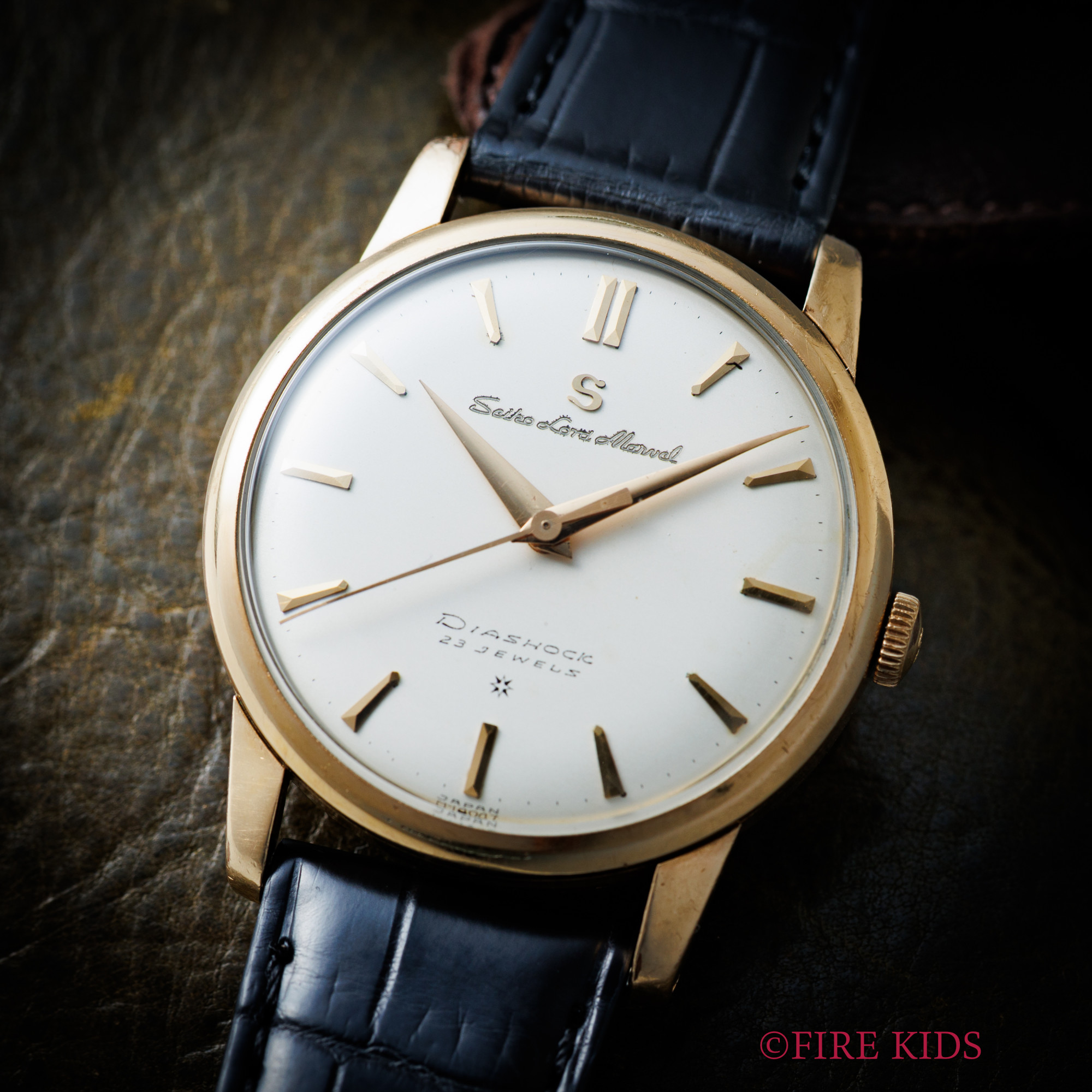 セイコー ロードマーベル 1958年製 彫文字SDダイヤル 14金張り 手巻き 純正尾錠付 Sロード