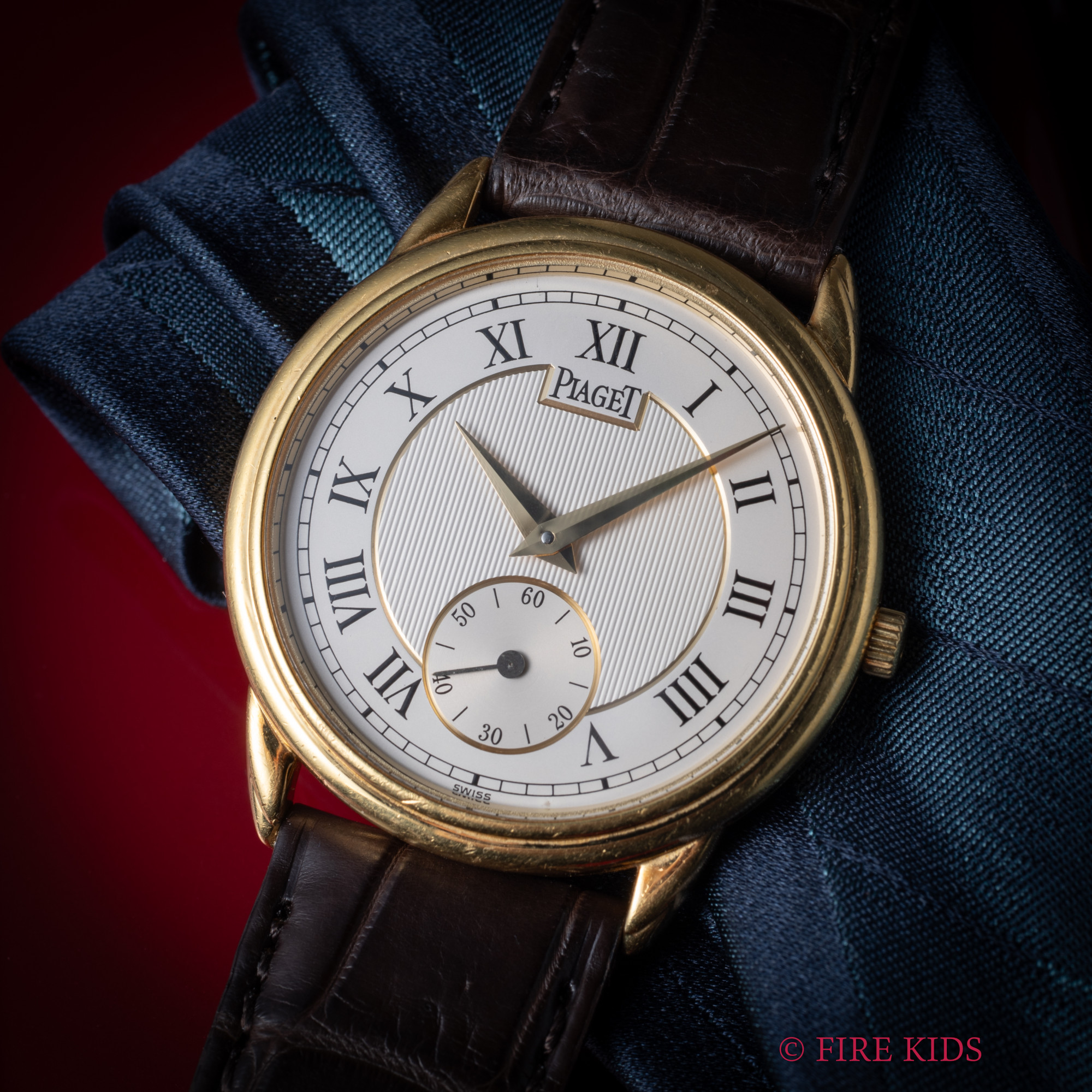 ピアジェ グベナー 18金無垢イエローゴールド 純正18金無垢尾錠 手巻き Cal.1050P スモールセコンド 1990年代製