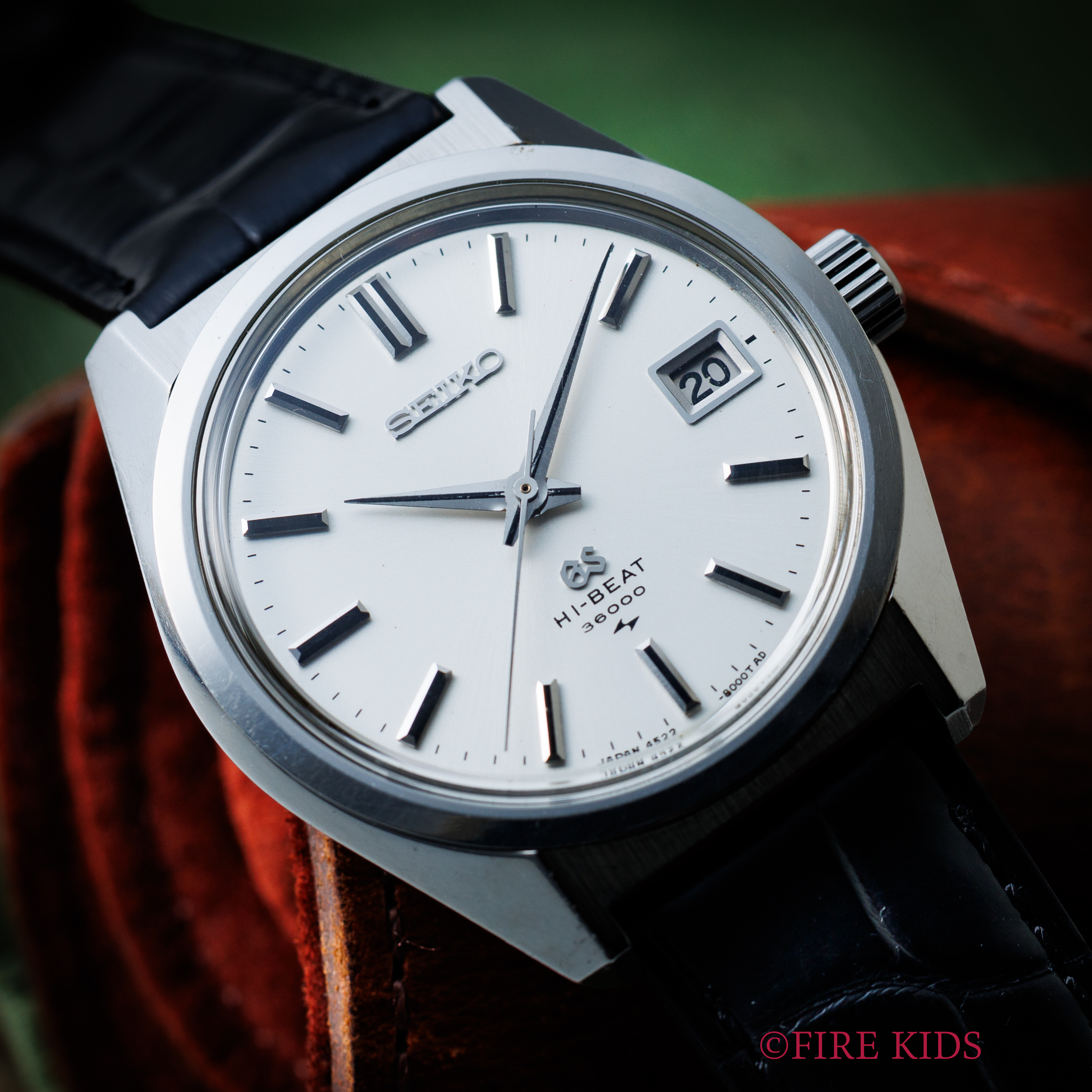 グランドセイコー GRAND SEIKO 45GS 1969年製 セイコースタイル 10振動手巻き