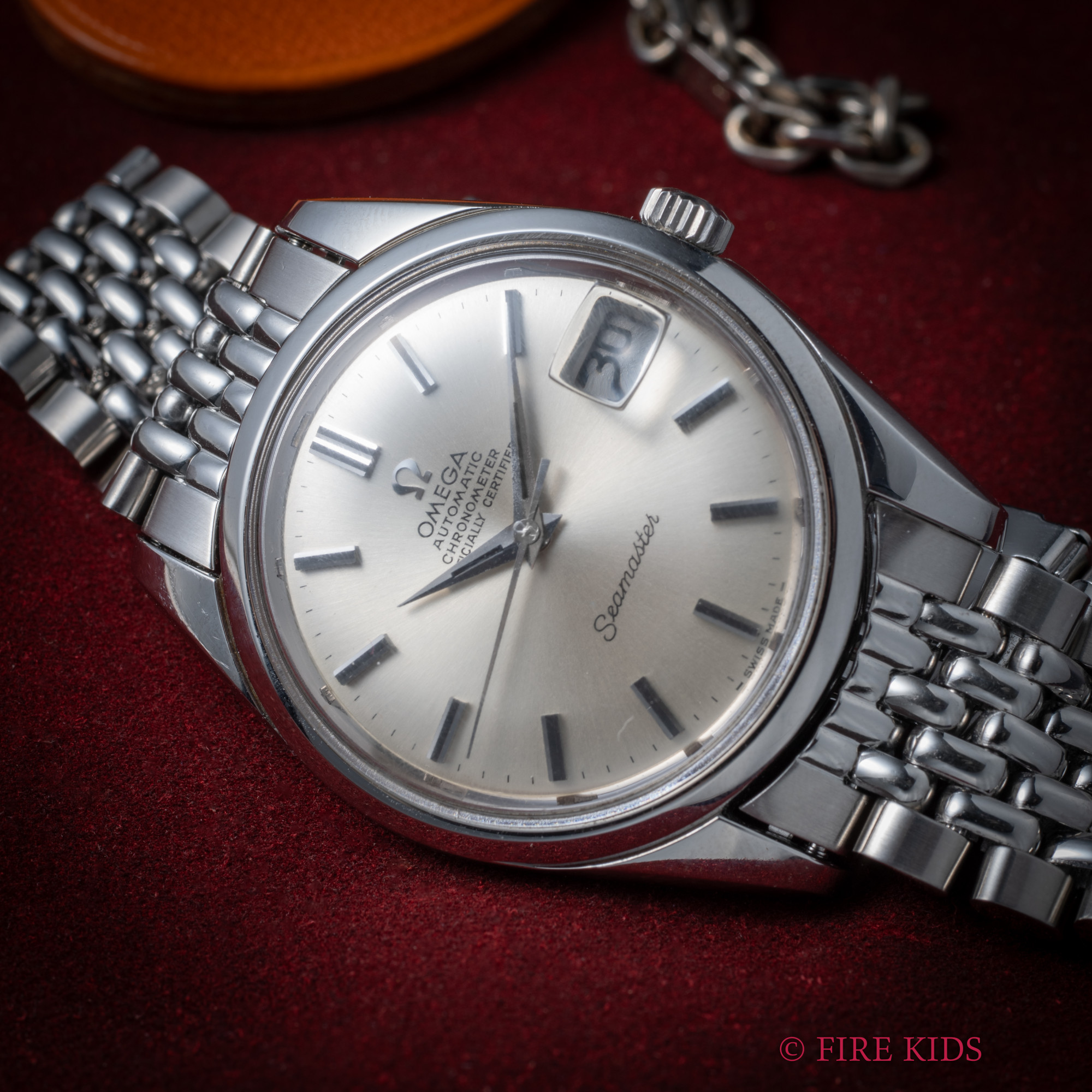 オメガ シーマスター クロノメーター 1969年製 純正ライスブレス付き Cal.564 ドーフィンハンド