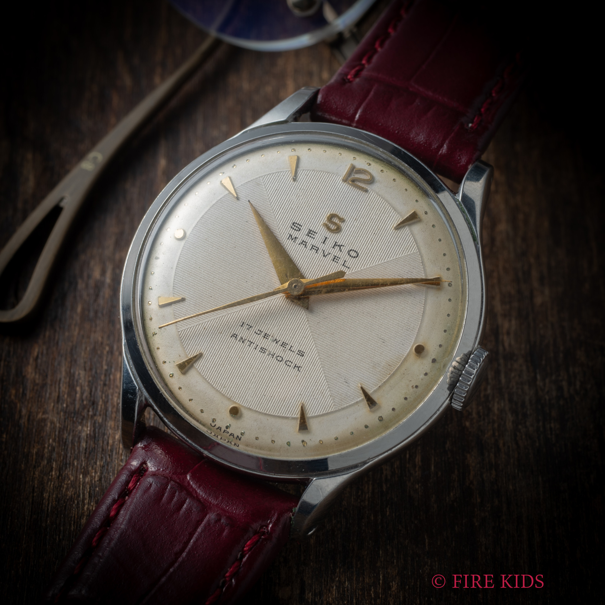 セイコー マーベル クリスクロスダイヤル 1950年代製 Ref.13025M 17石手巻