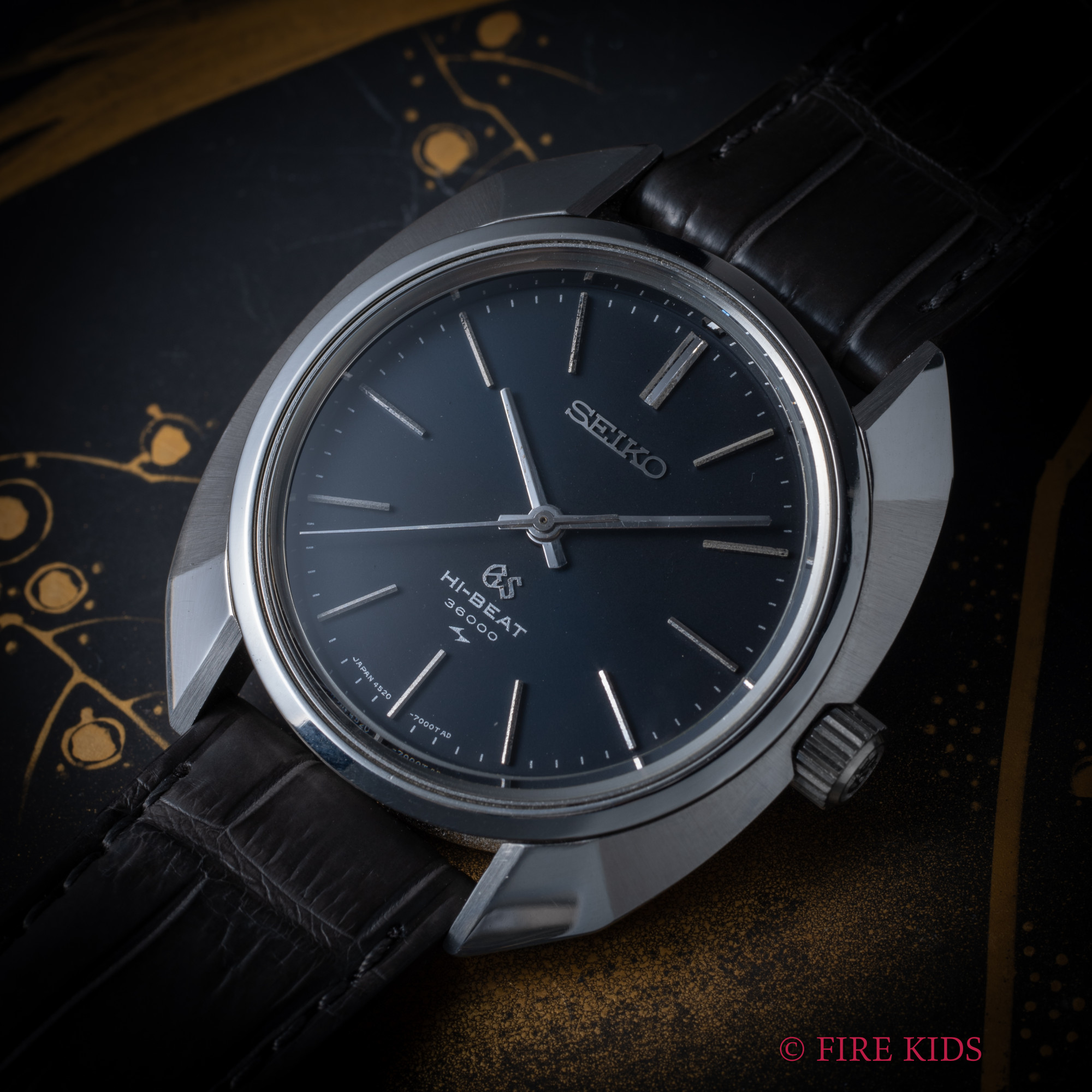 グランドセイコー 1969年製 45GS ダークブルーダイヤル オクタゴンケース Ref.4520-7000 10振動手巻 ノンデイト