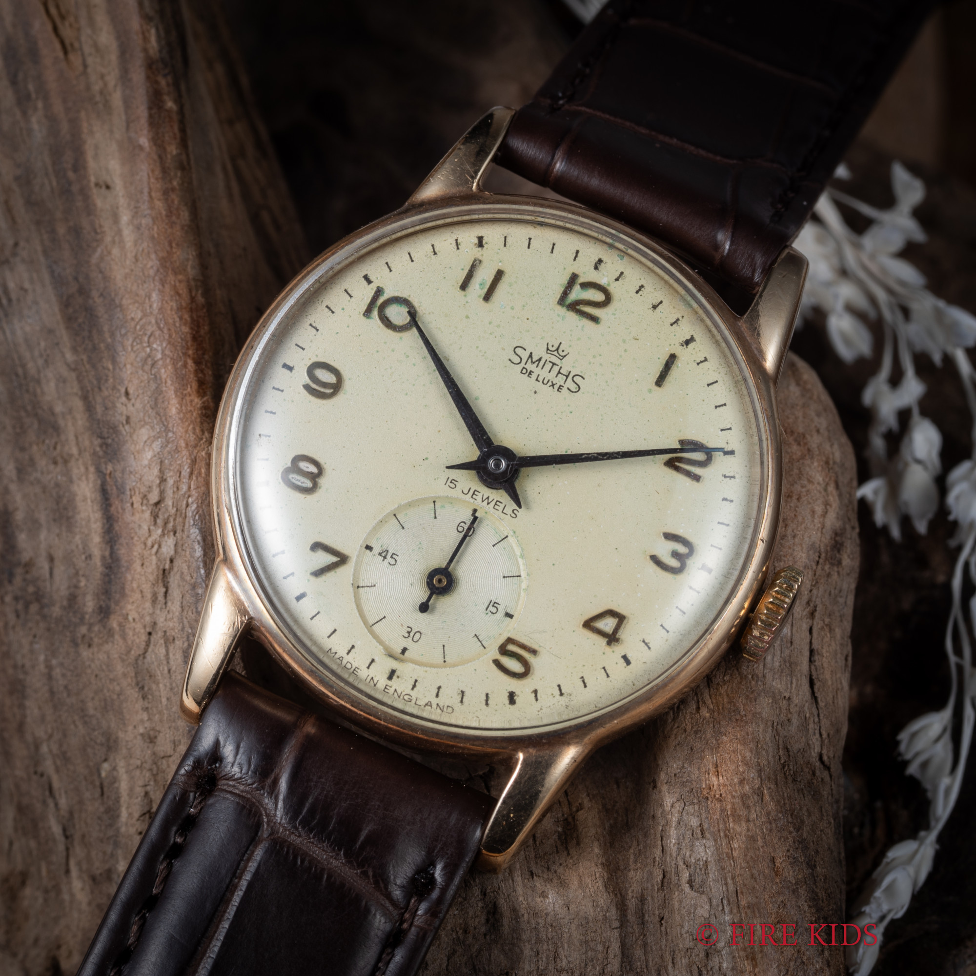 スミス 9金無垢デラックス 1957年製 スモールセコンド手巻 アラビアダイヤル イギリス製