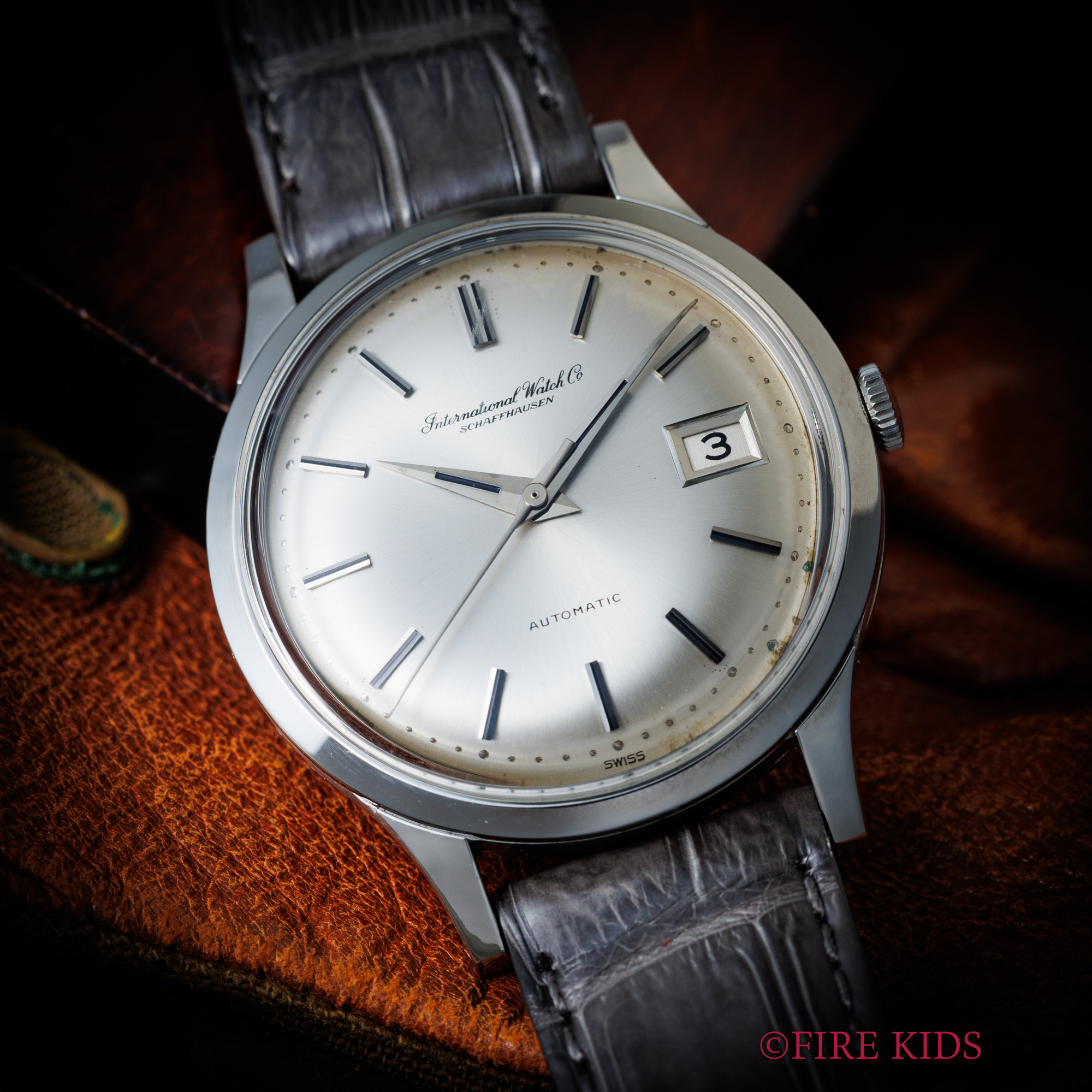 IWC ラウンド ビックケース ペラトン式自動巻き Cal.8541 1968年製 筆記体ロゴ