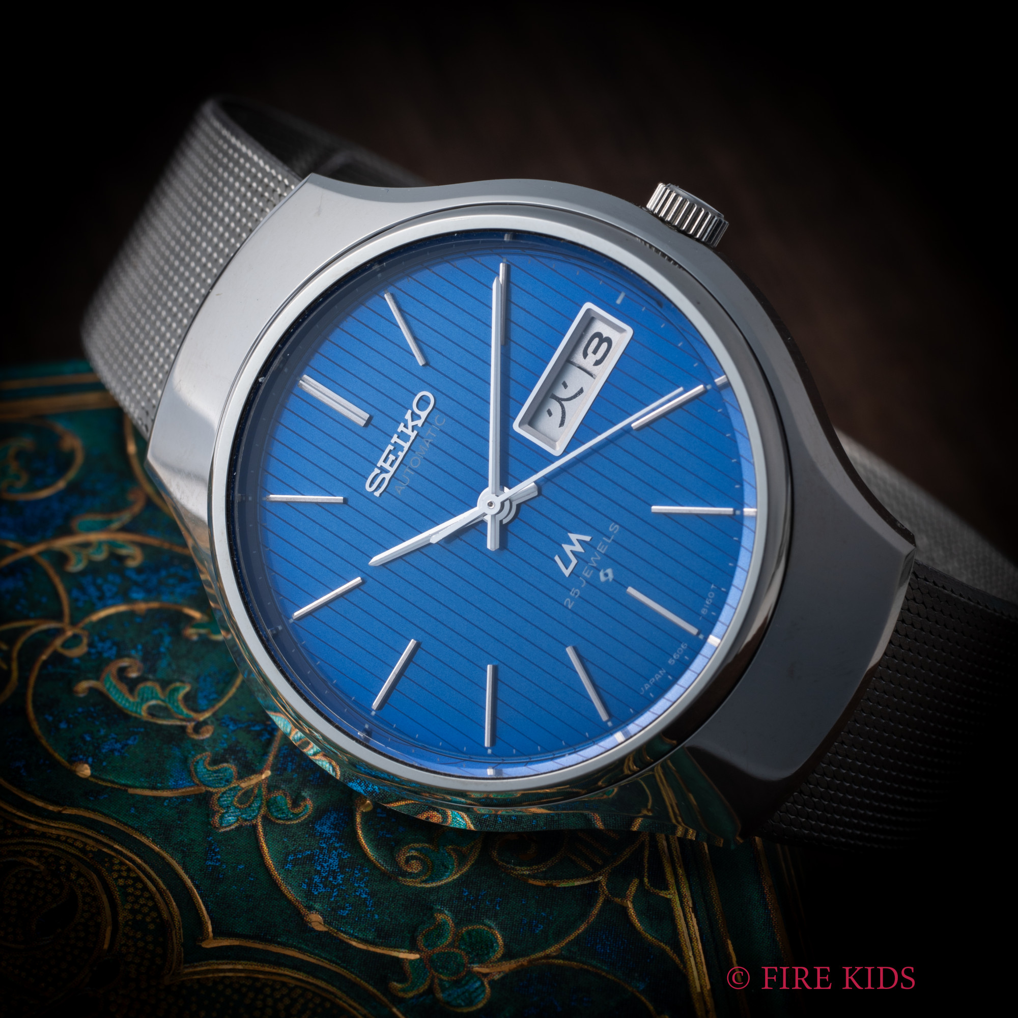 セイコー　ref.5606-8120　1975年製　LM　タペストリー　ブルー　N.O.S　自動巻き