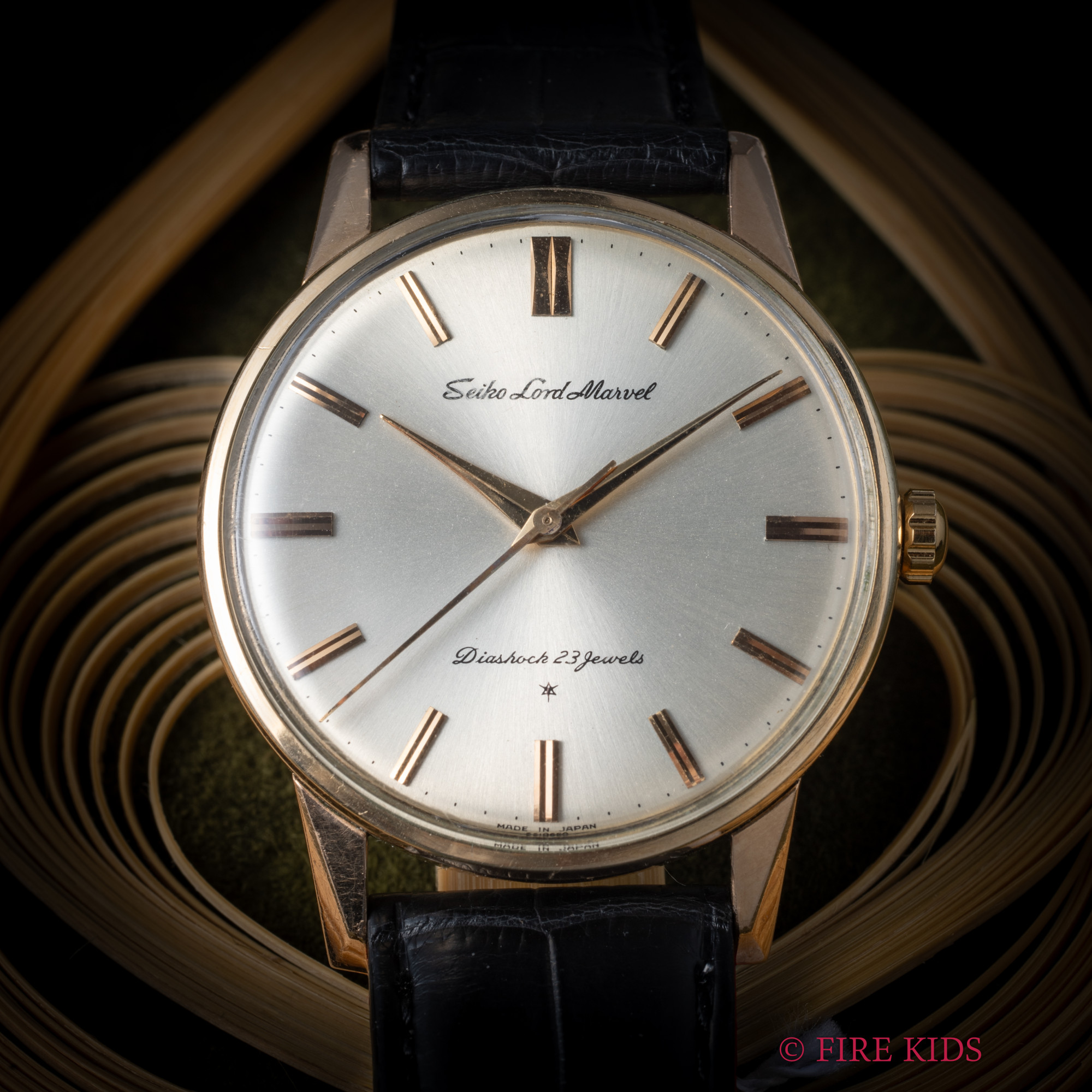 セイコー ロードマーベル 1963年製 14金張り サンレイ文字盤