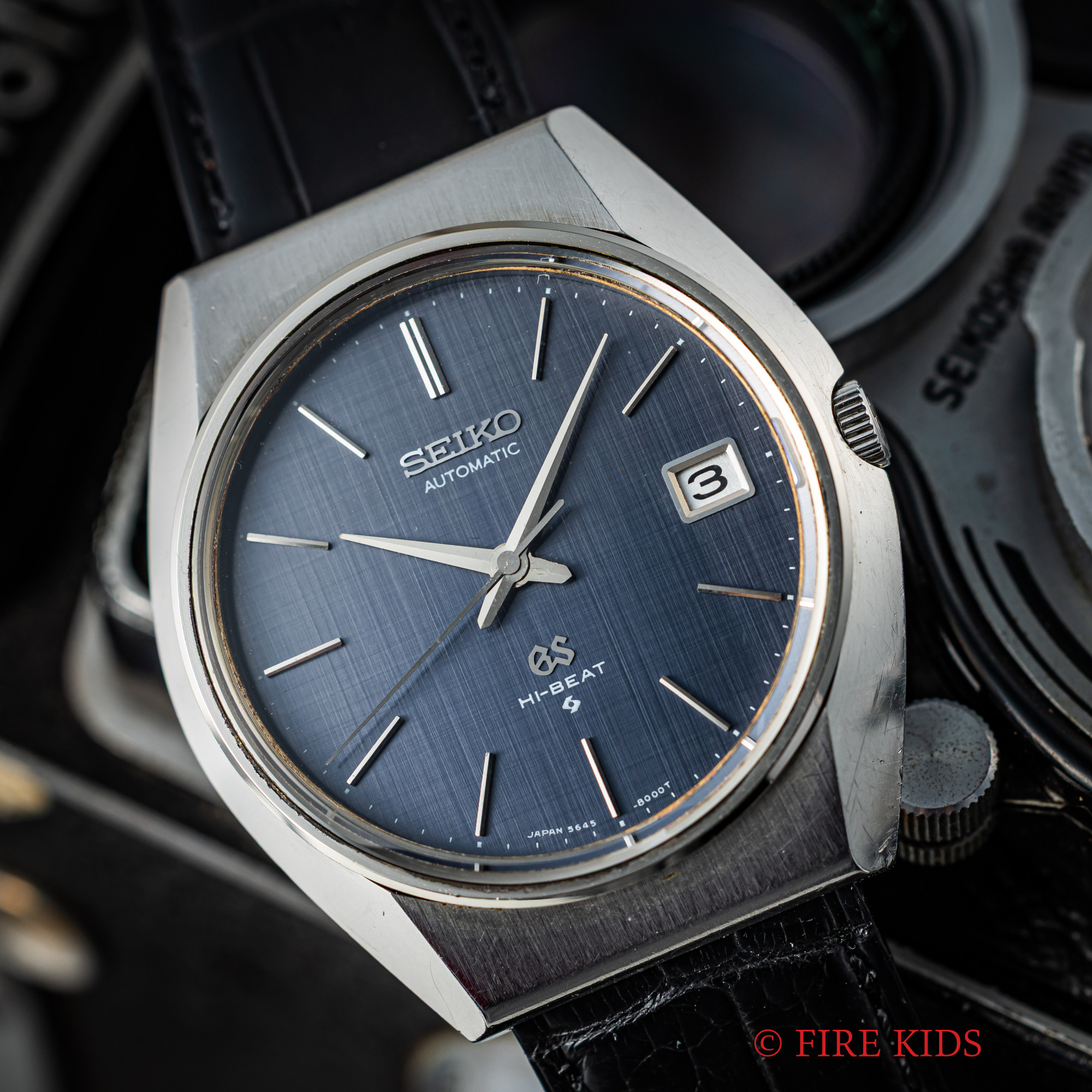 グランドセイコー 1971年製 56GS カバードケース ネイビーダイヤル ref.5645-8000 ハイビート自動巻