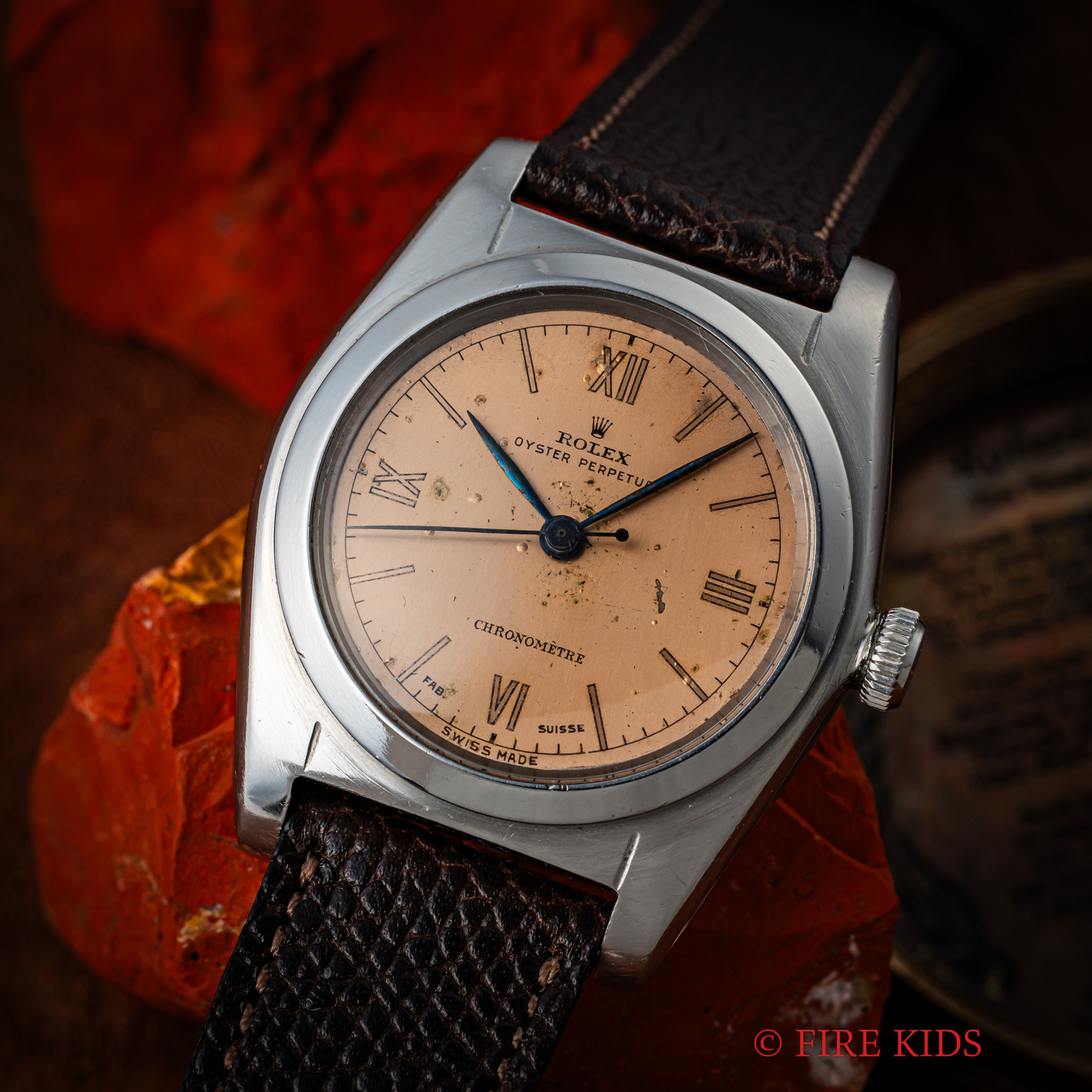 ロレックス　バブルバック　1946年製　Ref.2940　自動巻き　サーモンピンクダイヤル　飛びローマンインデックス