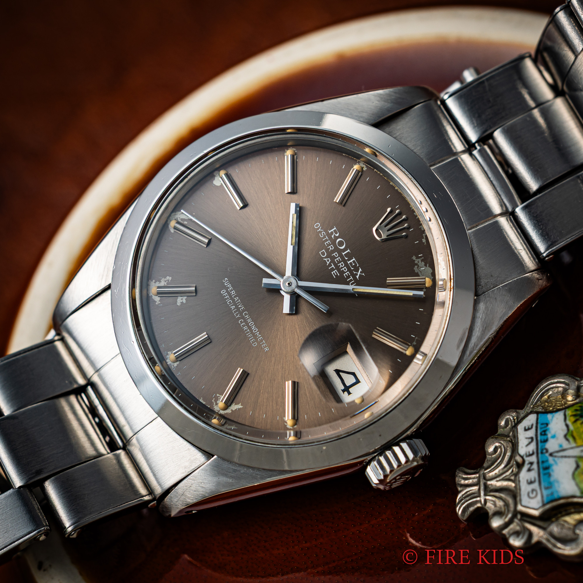 ロレックス オイスターパーペチュアルデイト 1968年製 自動巻き Ref.1500 グレーダイヤル