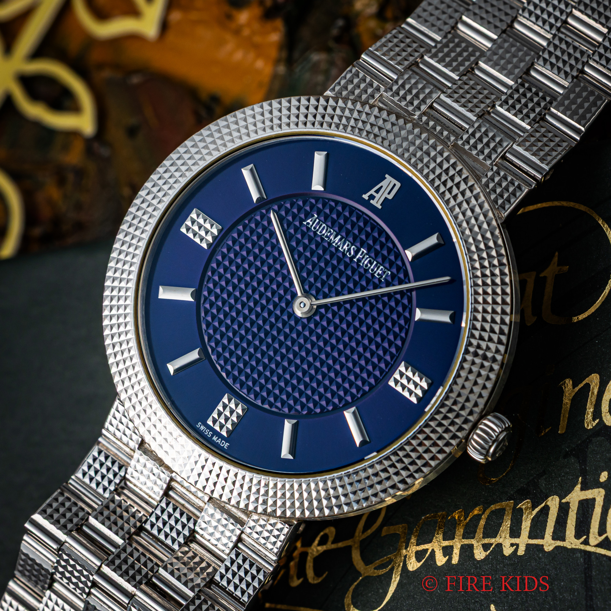 オーデマピゲ　クラシック　ブルーダイヤル　クルドパリ　18金ホワイトゴールド　1990年代製