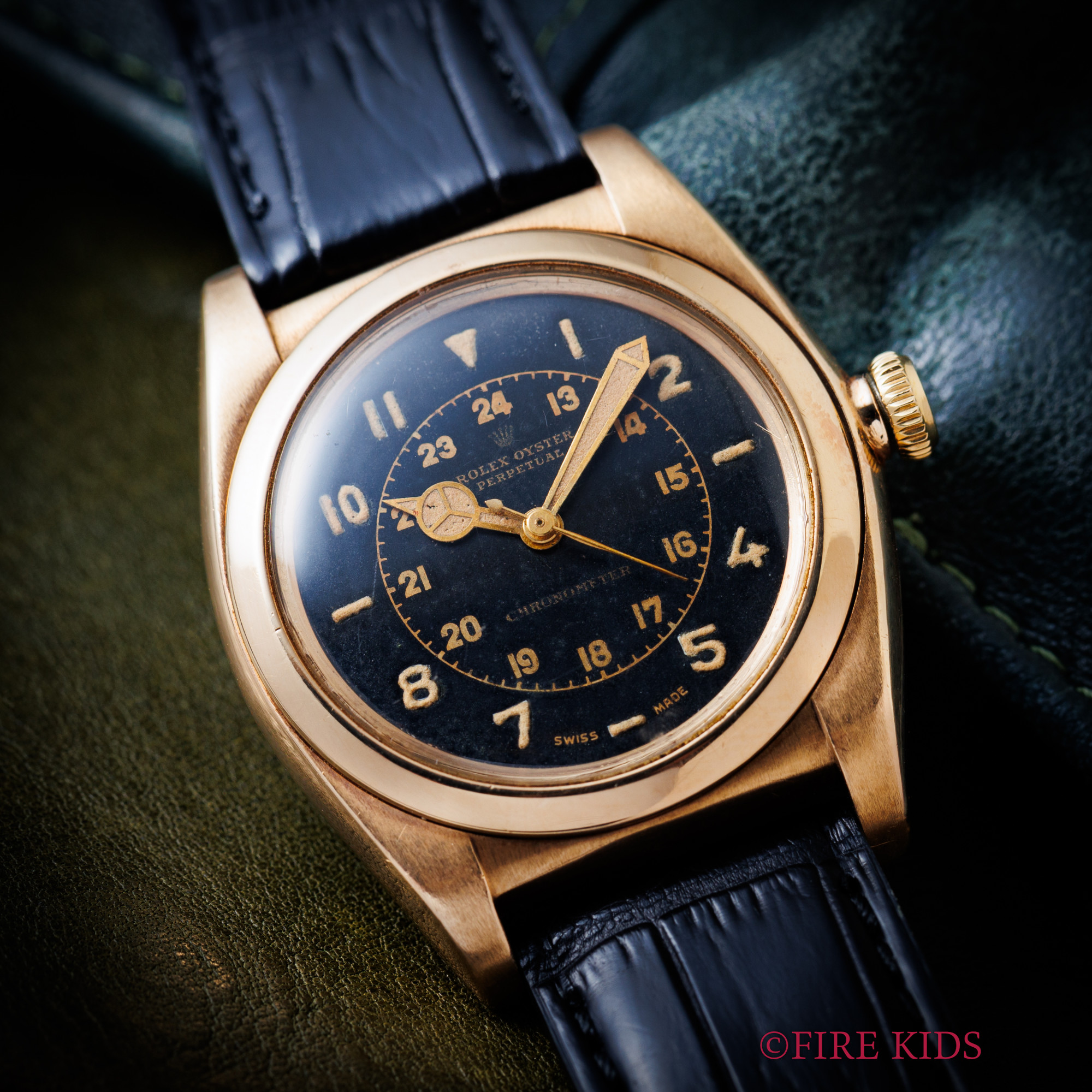 ロレックス バブルバック インナートラック アラビアダイヤル 1945年製 Ref.3131