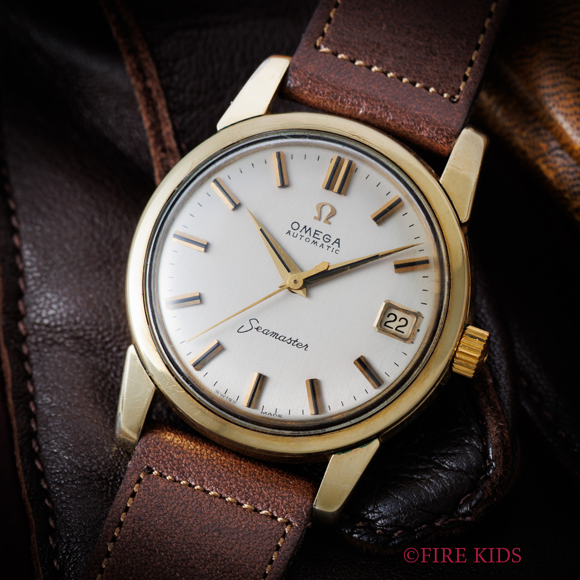 オメガ シーマスター トップゴールドケース 1962年製 Cal.562 自動巻き