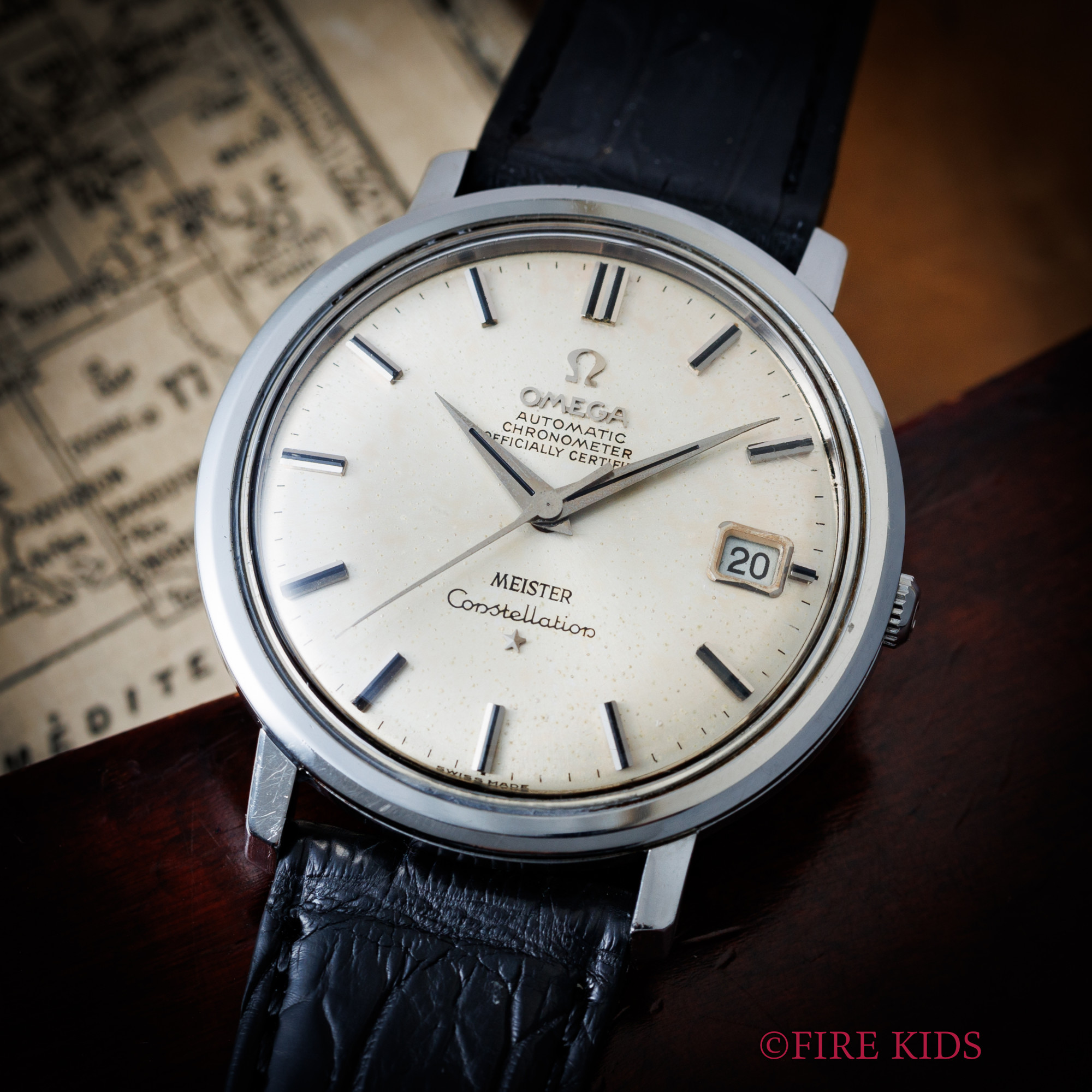 オメガ コンステレーション 1966年製 自動巻きクロノメーター マイスターダブルネーム デイト付き Cal.561