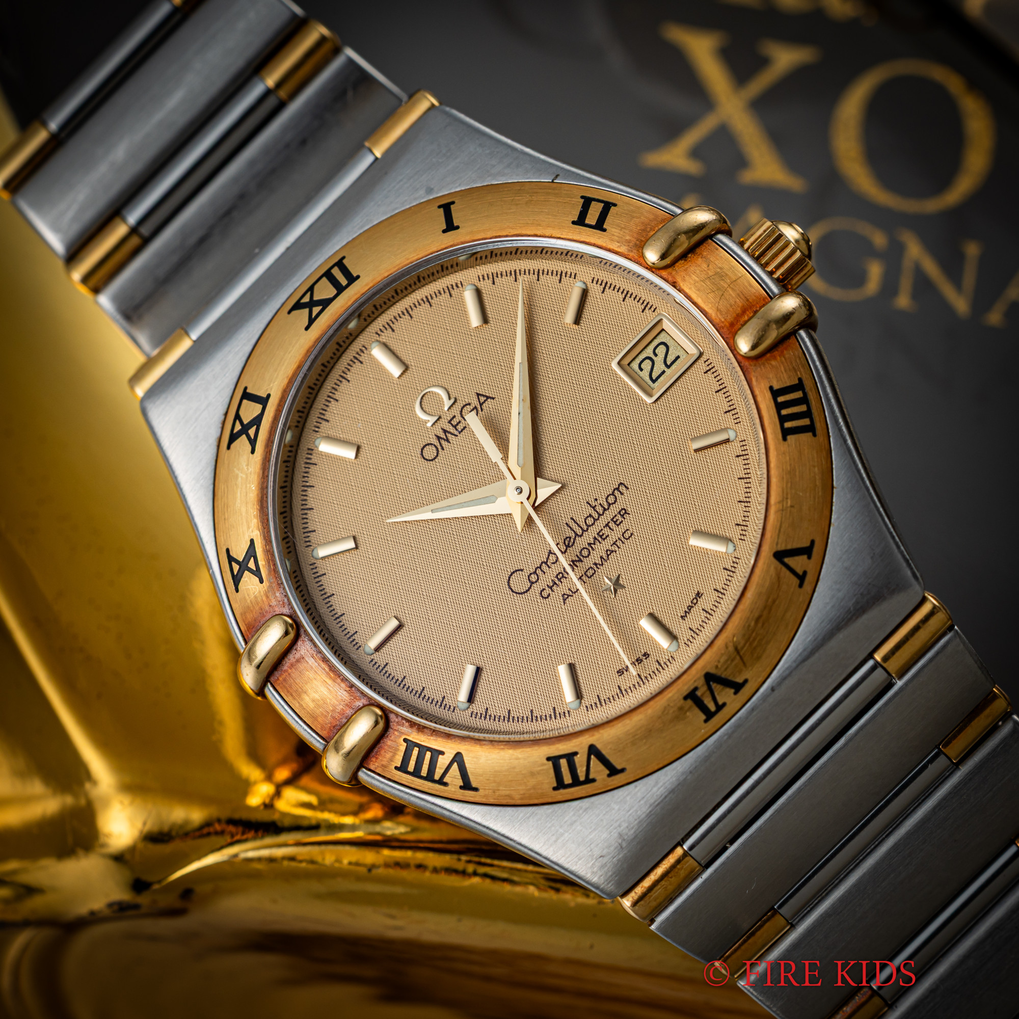 オメガ コンステレーション マンハッタン コンビ 自動巻きクロノメーター 1999年製 シャンパンダイヤル 一体型