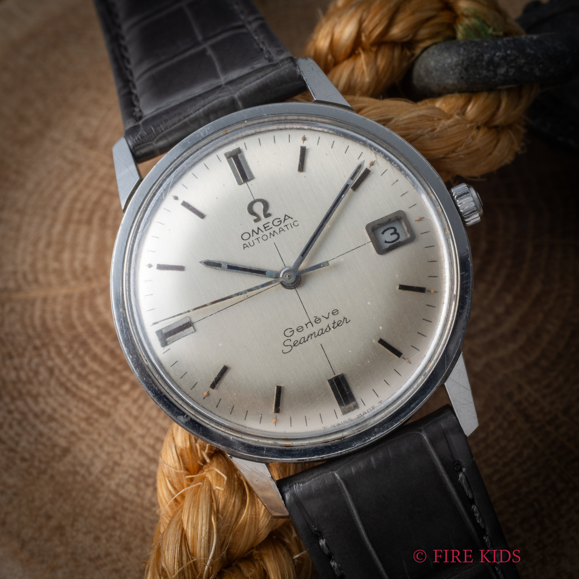 オメガ シーマスター ジュネーブ 自動巻き Cal.565 1967年製 クロスライン