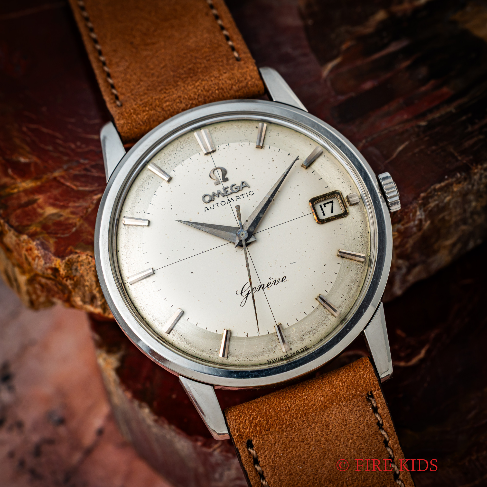 オメガ ジュネーブ 筆記体 2トーンダイヤル 1959年製 Cal.562 自動巻き