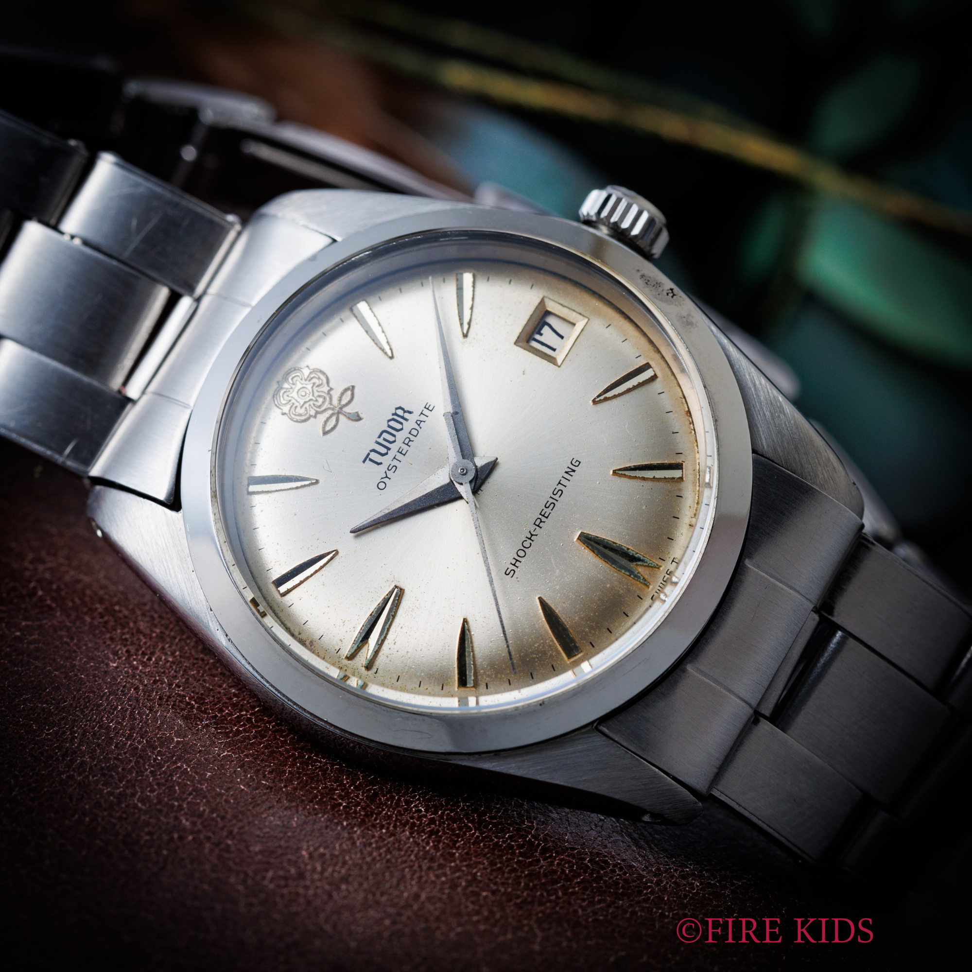 チューダー デカバラ オイスターデイト 1965年製 Ref.7962 シルバーダイヤル 純正巻きブレス付き