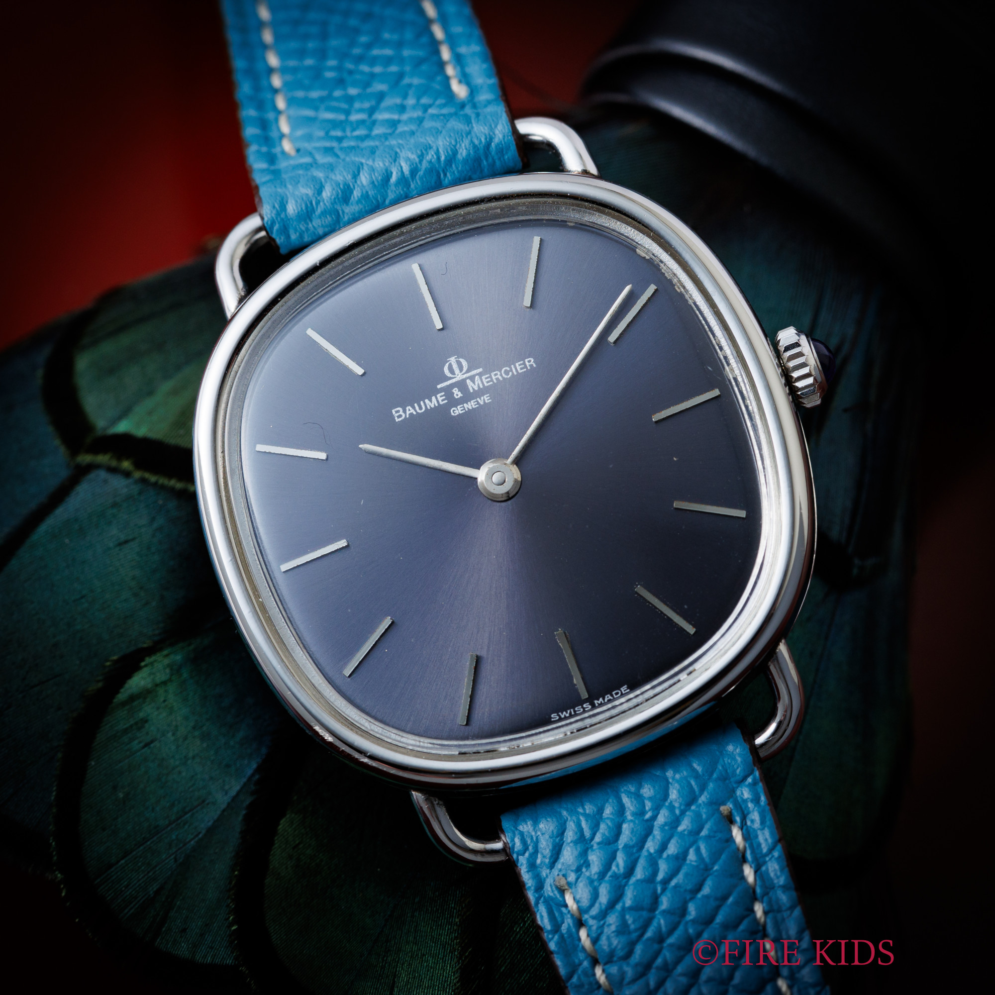 ボーム＆メルシエ 1980年代製 スクエアケース グレーダイヤル Ref.1718 cal.BM17001