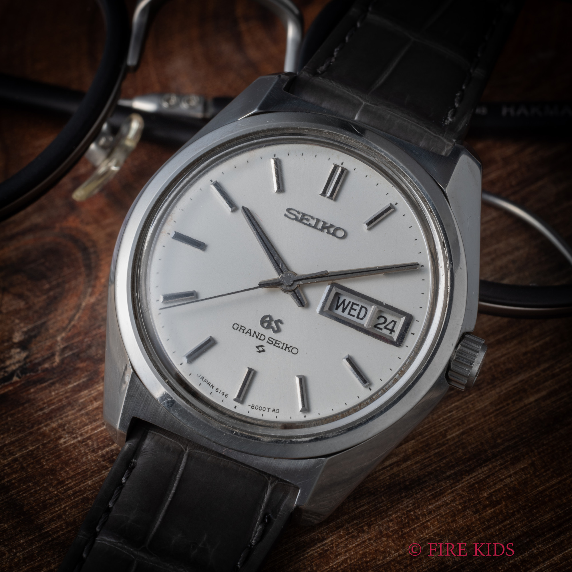 グランドセイコー 1967年製 61GS最初期型 GS基準合格証明書、箱付 10振動自動巻