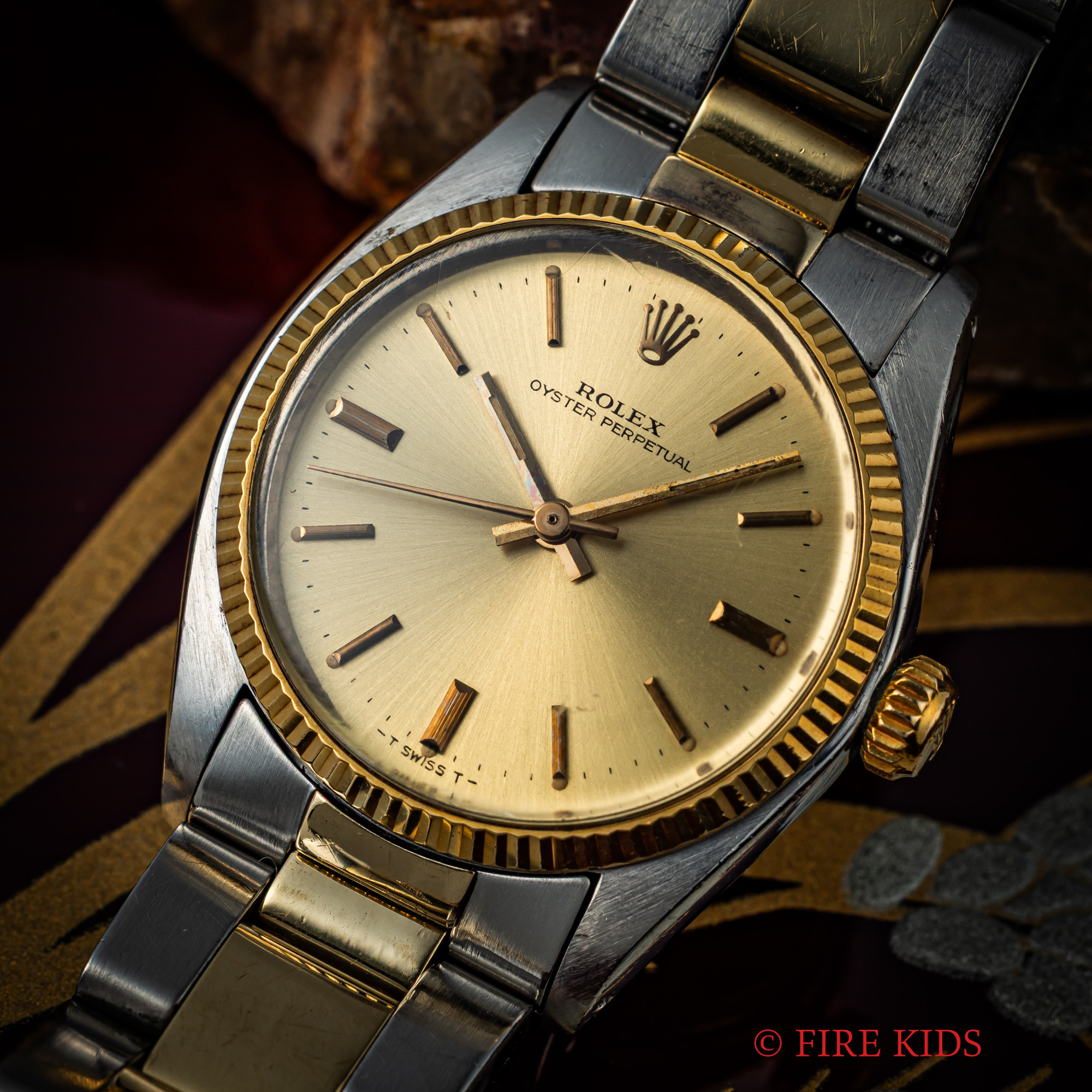 ロレックス オイスターパーペチュアル ノンデイト ボーイズサイズ 1977年製 コンビ Ref.6751/3 シャンパンゴールドダイヤル ギャラ付き