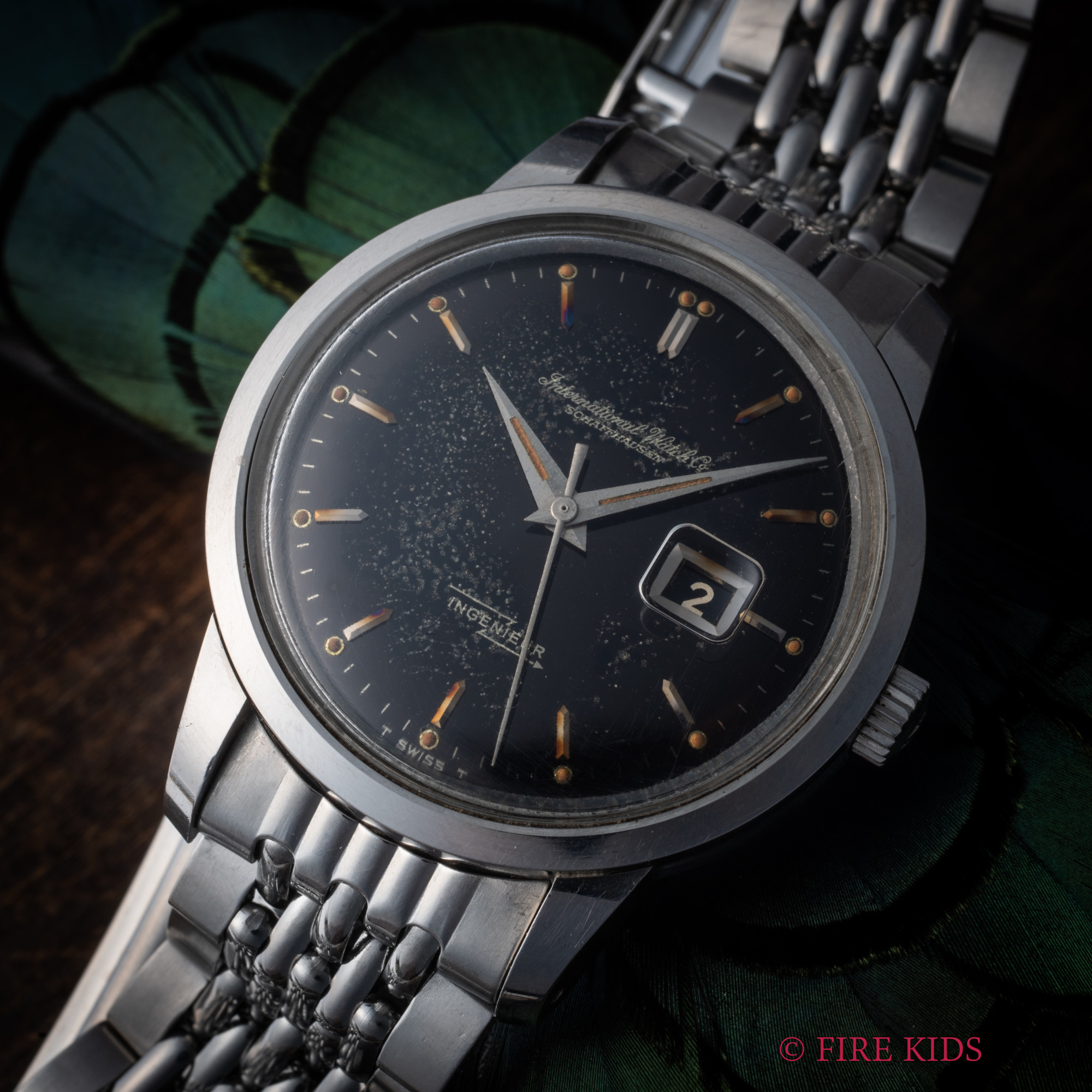 IWC インヂュニア Ref.666 ブラックミラー ゲイフレアー社製純正ブレス 寄り目 Cal.8531 ペラトン式自動巻き 帯磁時計 1963年製