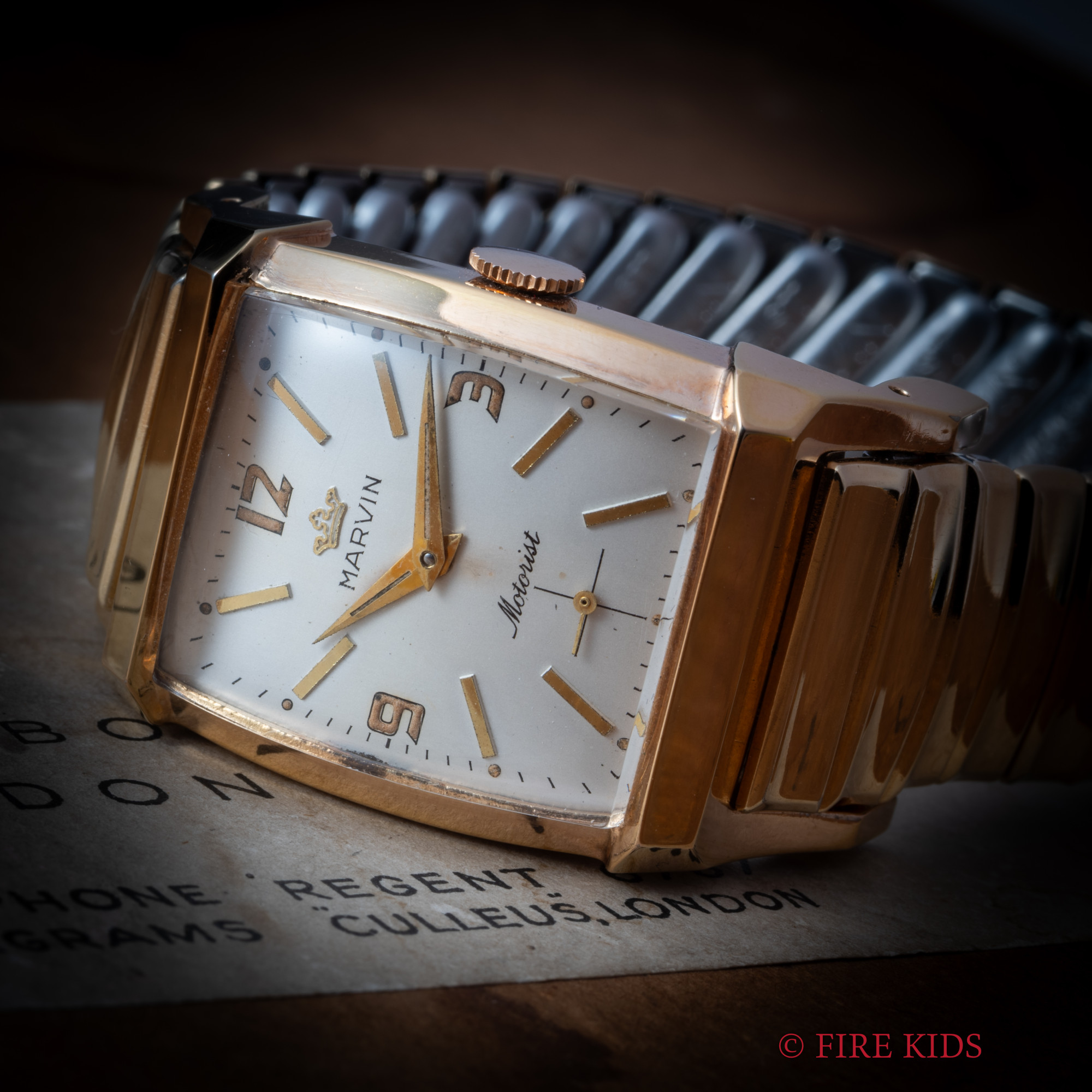 マーヴィン モータリスト 1940年代製 純正エクステンションブレス付き ドライバーズウオッチ